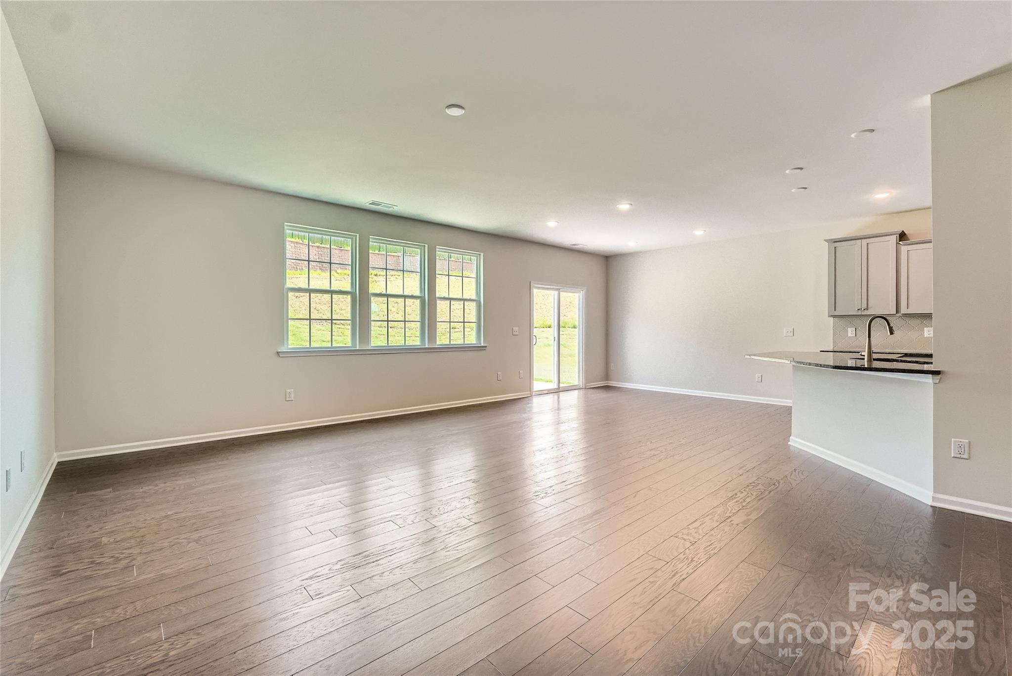 Elizabeth - Residential