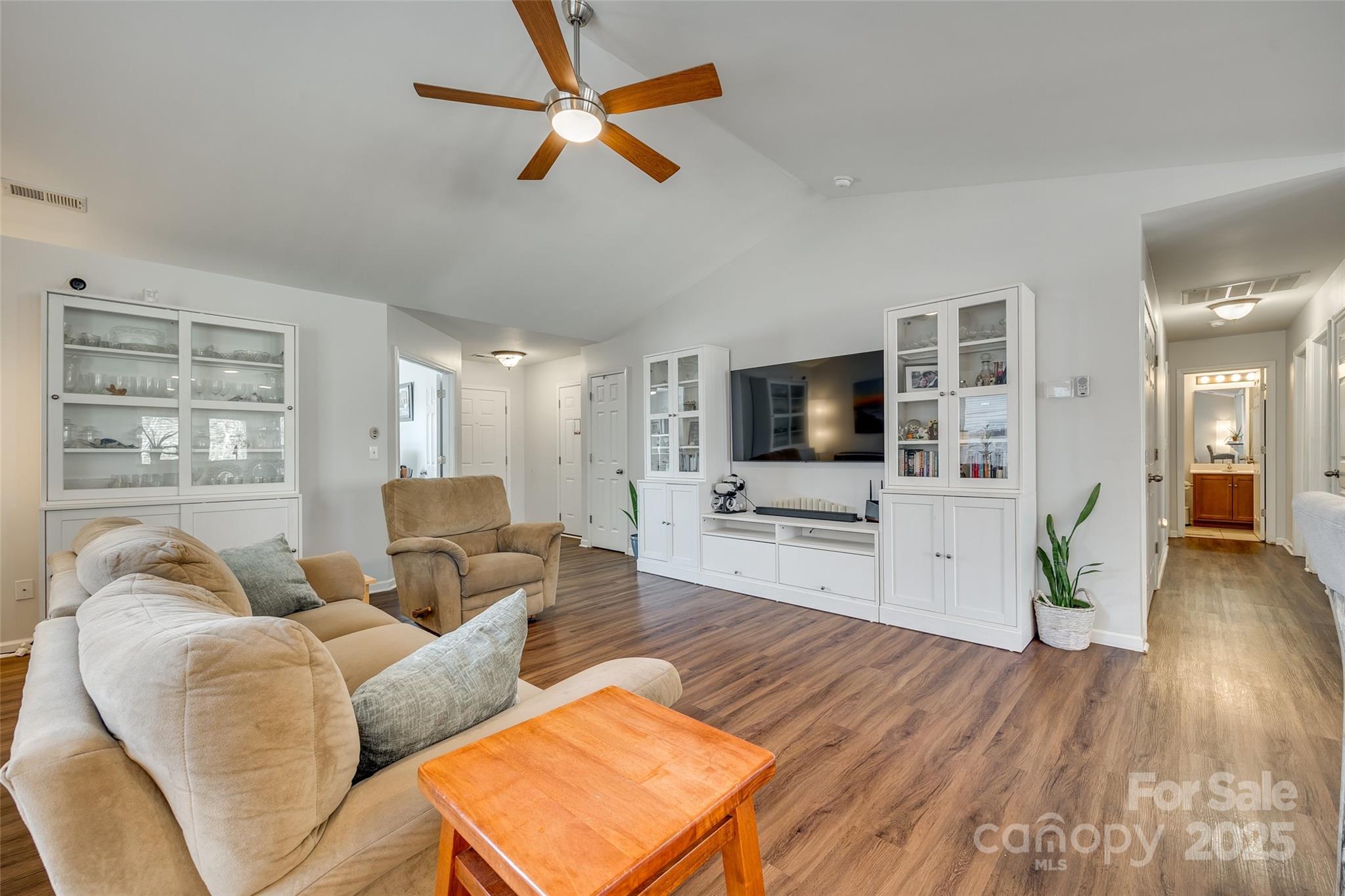 Highland Creek - Residential