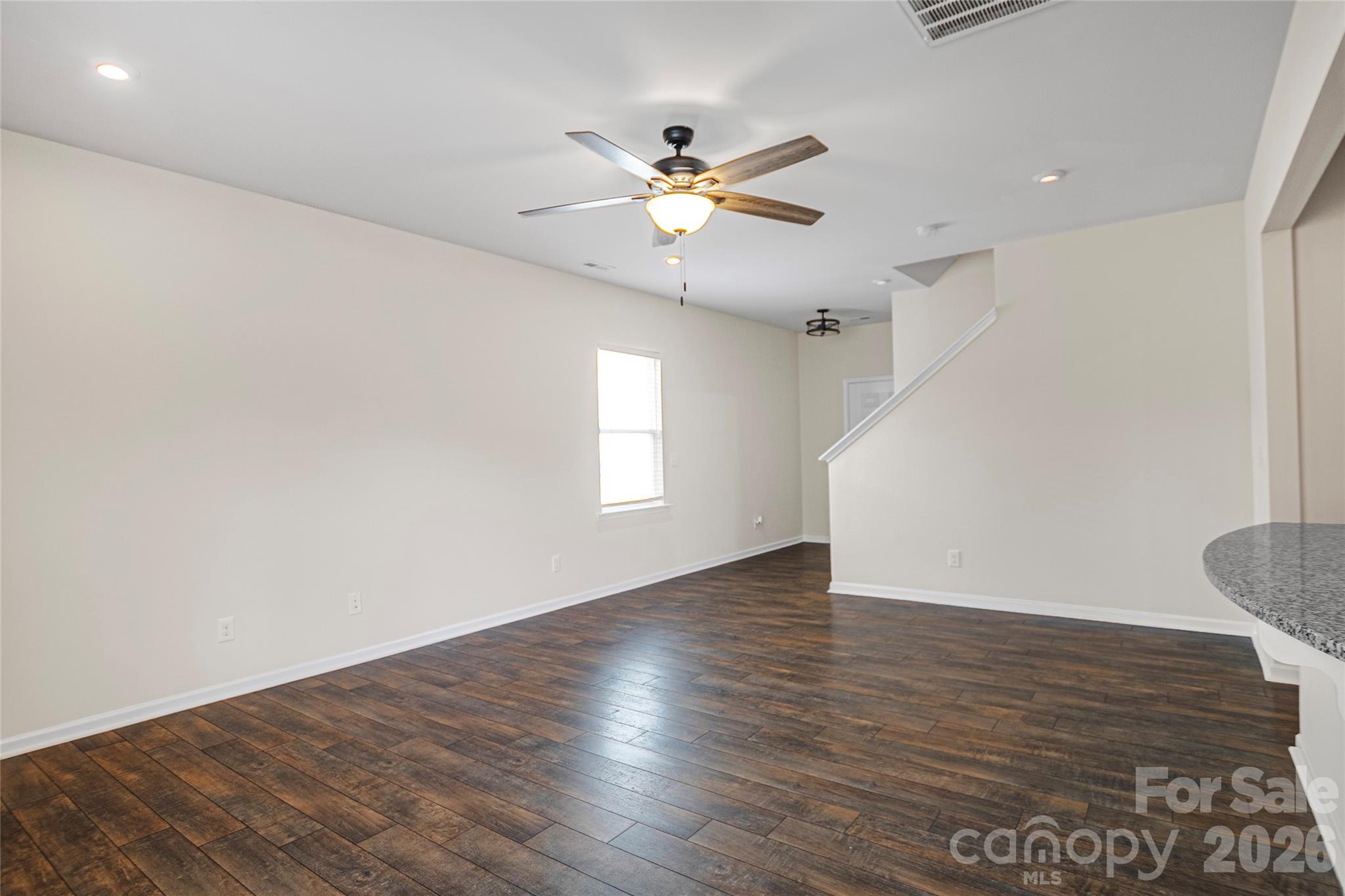 Starmount Cove - Residential