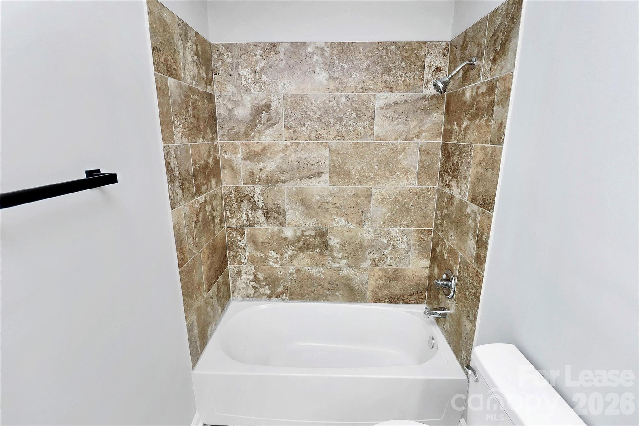 Lexington Commons - Residential Lease