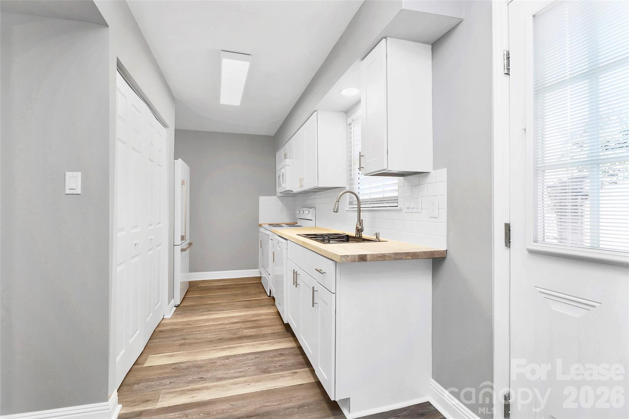 Lexington Commons - Residential Lease