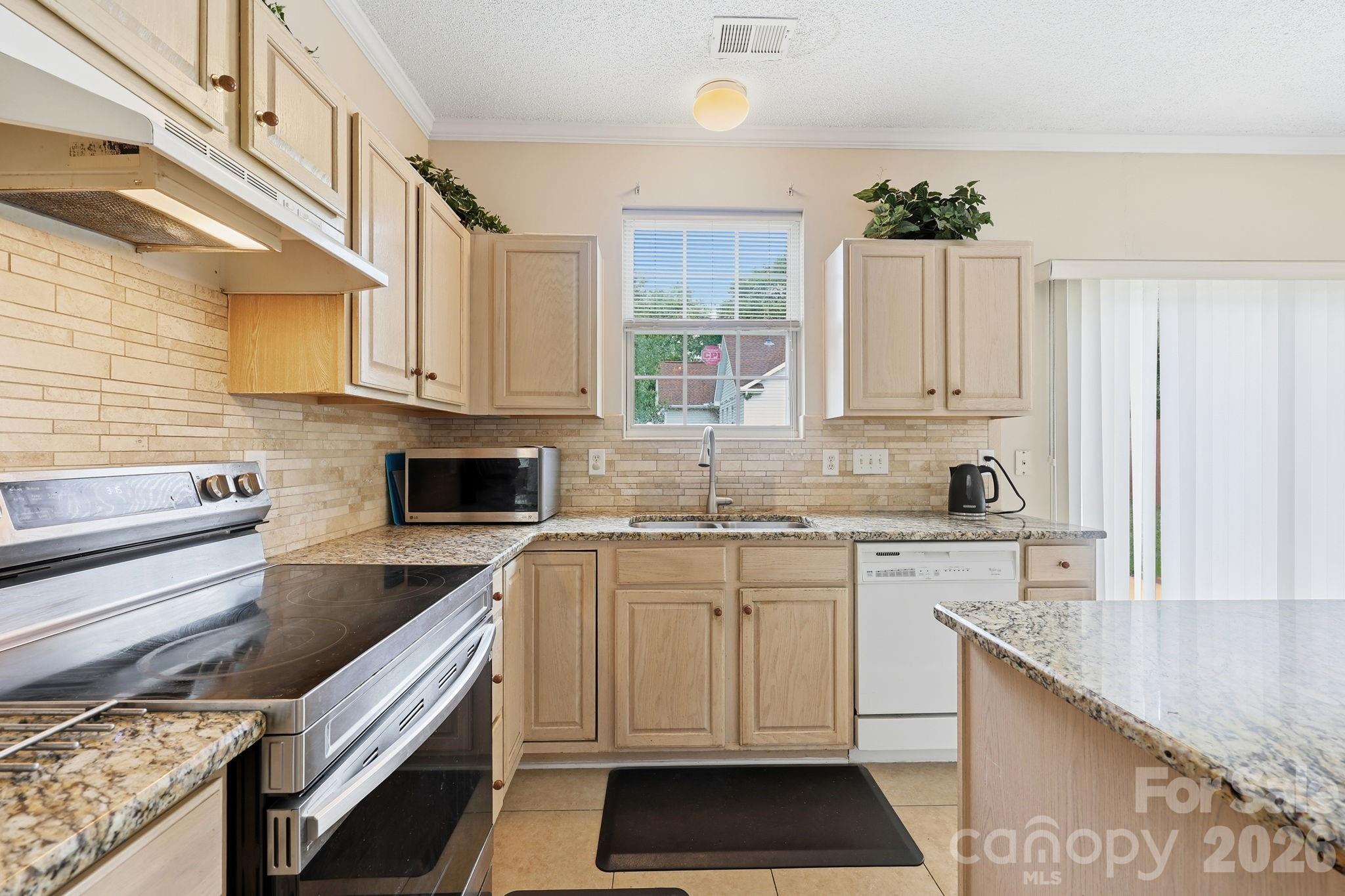 Mapleton - Residential