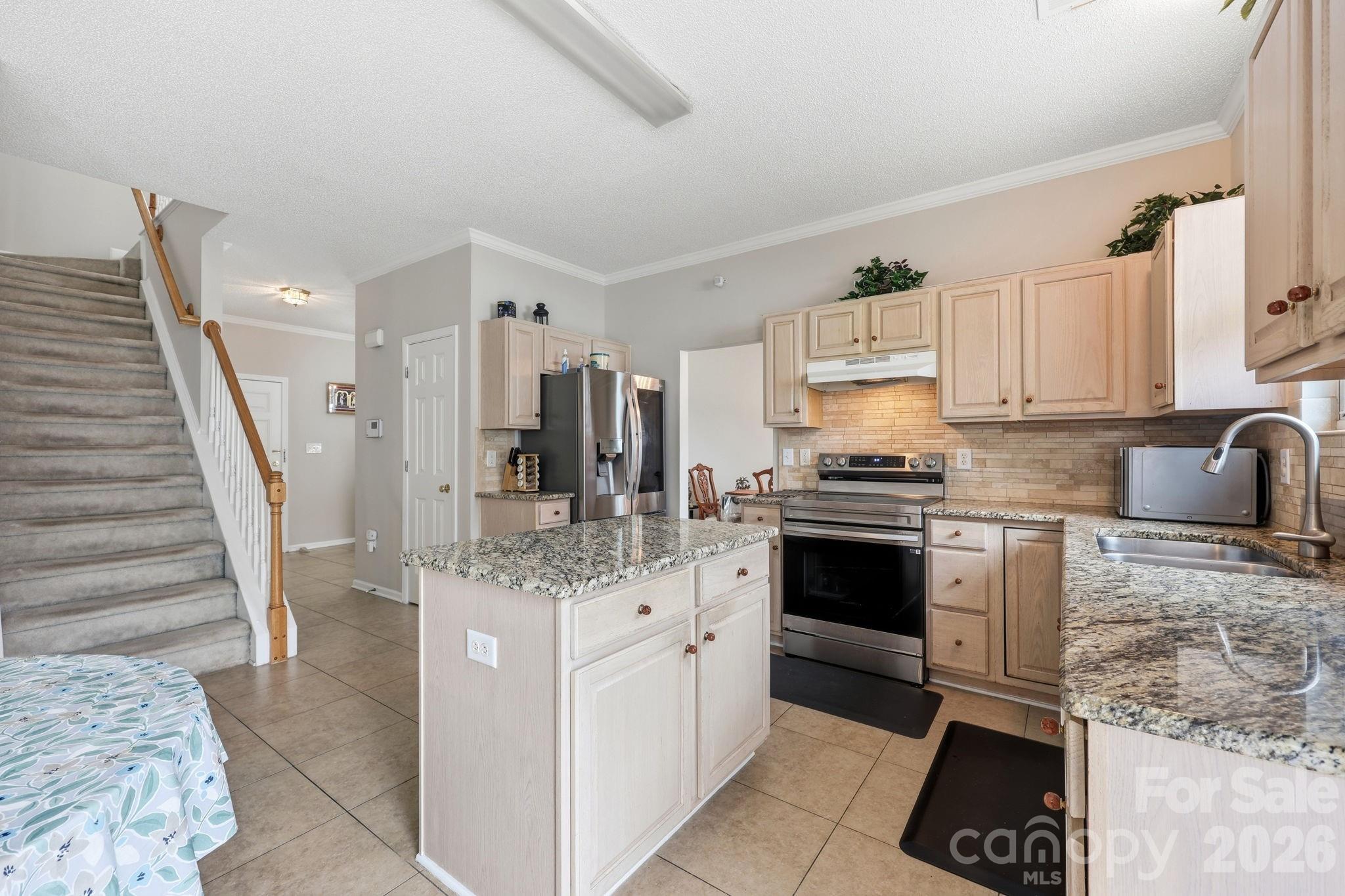 Mapleton - Residential