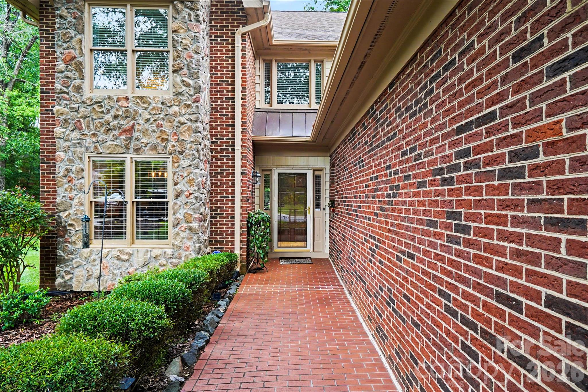 Carsons Pond - Residential