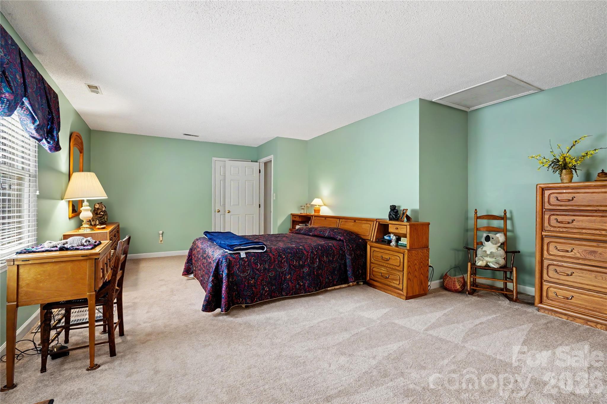 Carsons Pond - Residential