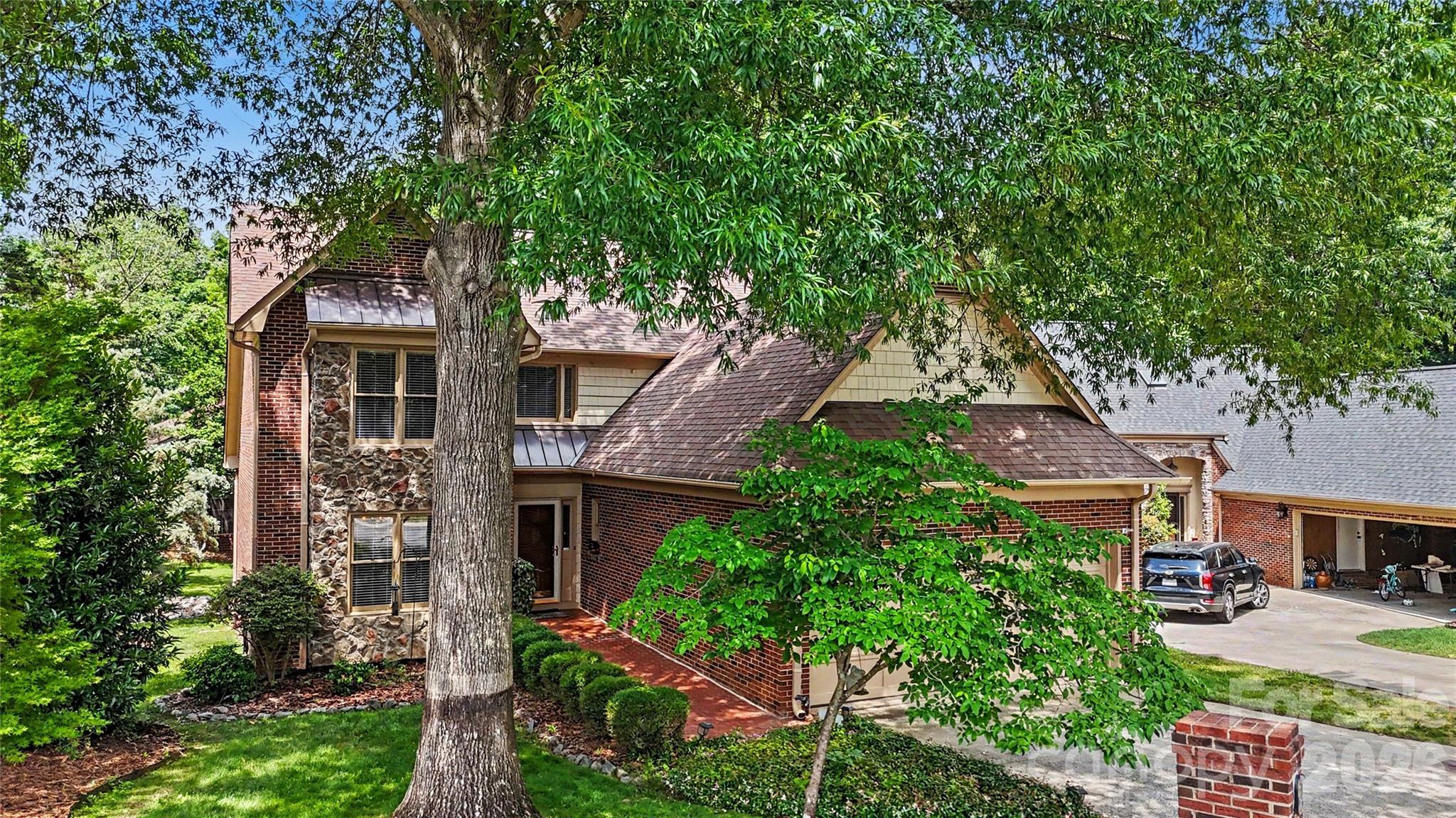Carsons Pond - Residential