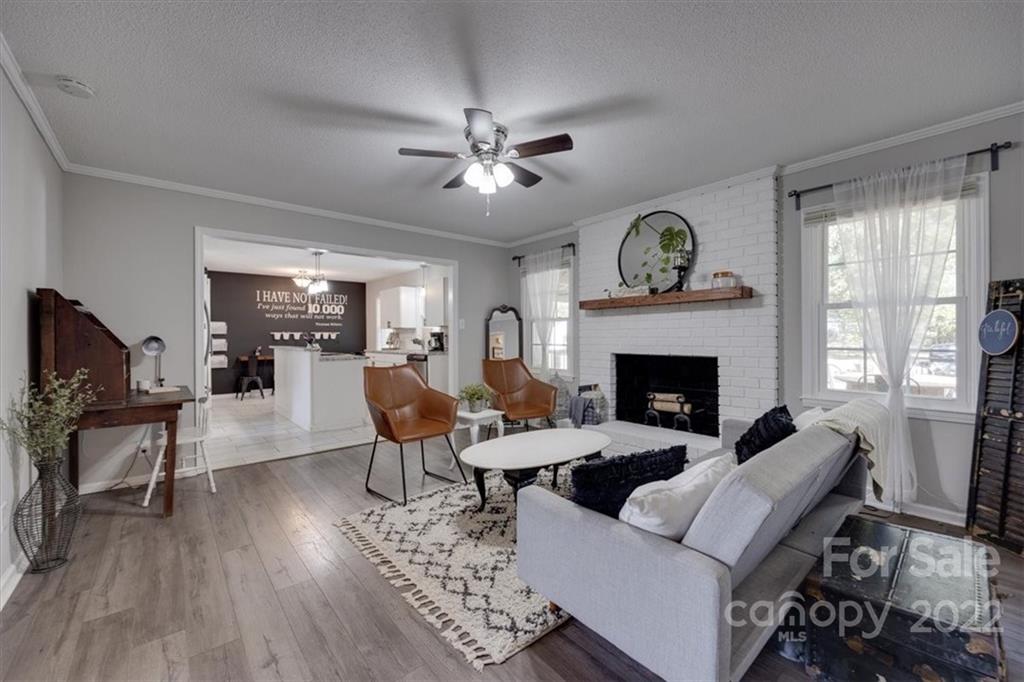 Come and see this adorable farmhouse ranch in city limits with country feels. Remodeled home in a cul de sac lot with a fenced in yard, outbuilding and a new fabulous screened in porch with deck. New vapor barrier in the crawl space. New hot water heater, fresh exterior paint.