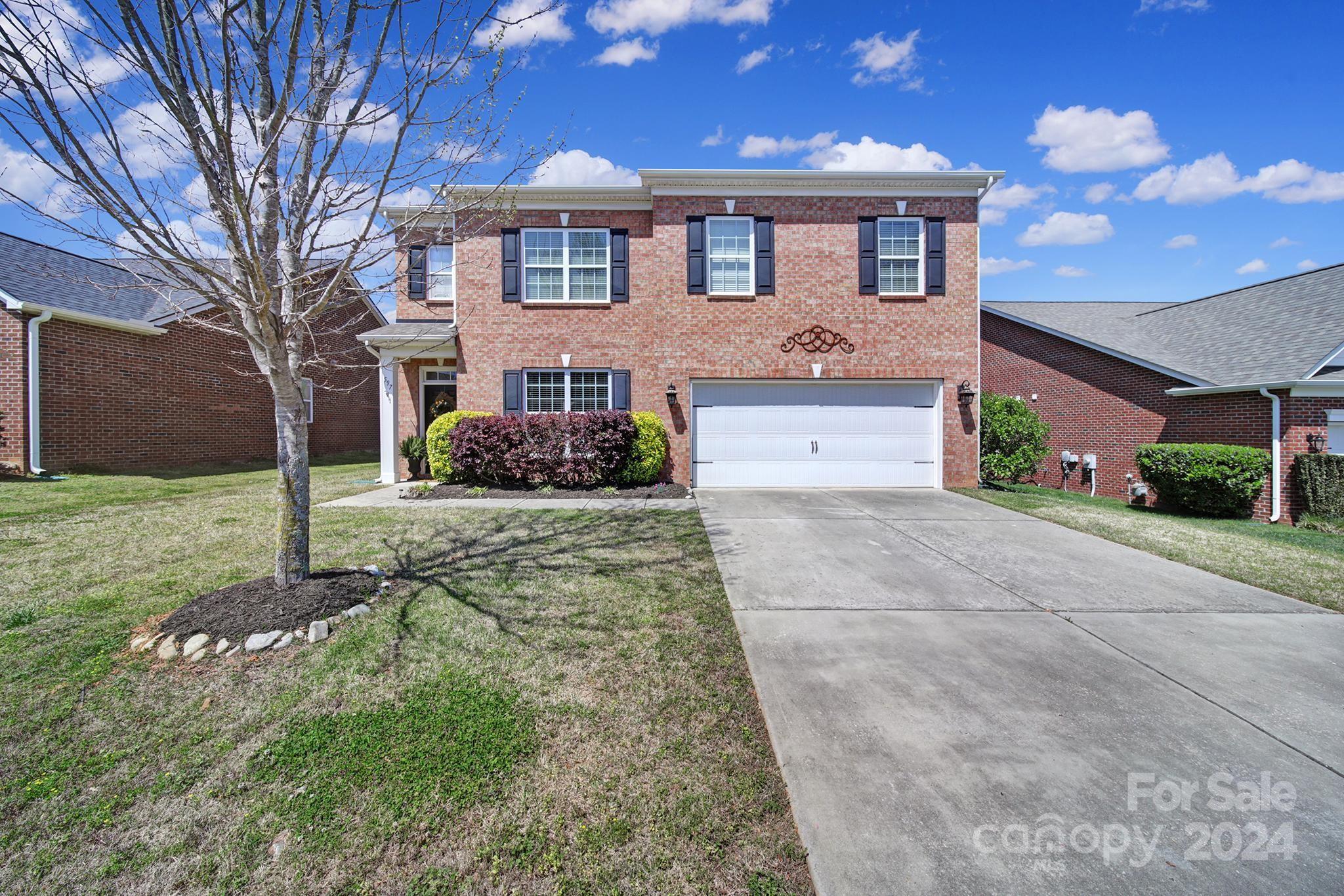 Welcome home to this stately full brick home in the highly desired Riverwood subdivision, very close to the shores of Lake Wylie. Step in and be enamored by the amount of functional square footage of the main level's open floor plan. The flex space, powder room, living room, dining area and kitchen make up the first floor. Take the staircase in the center up to find a very large loft area, laundry closet, bathrooms, and all of the bedrooms including the spacious primary suite. Entertain with an easy flow out of the back door to the large concrete patio for those cookouts and gatherings in the fully fenced backyard. Take advantage of low York County taxes, an easy commute to I-77, schools, restaurants, and retail. Also, very close to Rock Hill's recently upgraded Ebenezer Park for some fun at the lake.