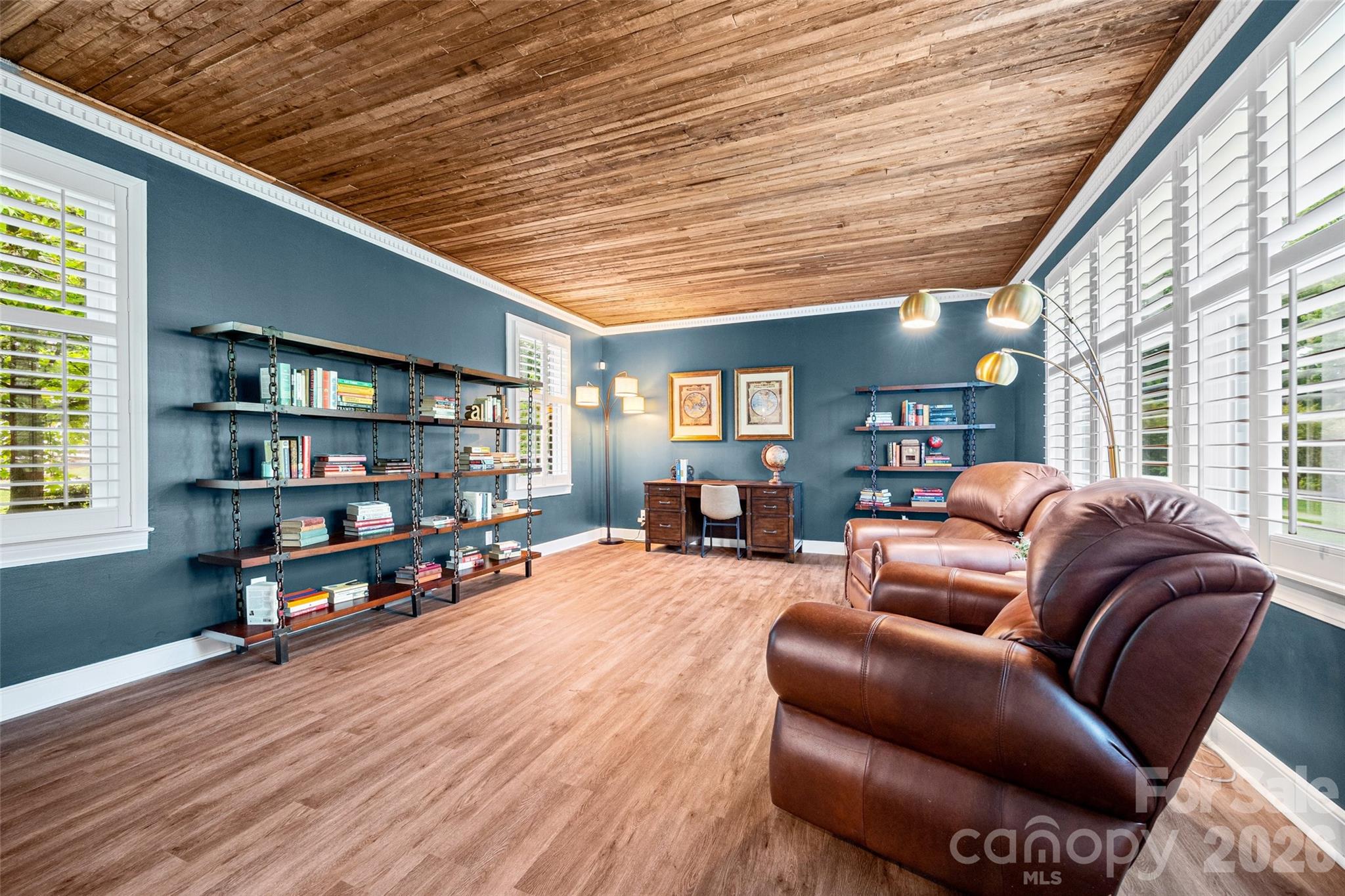 Meadow Lakes - Residential