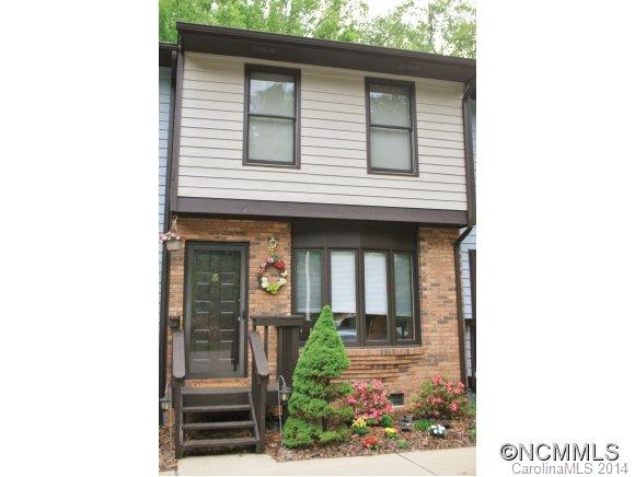 Beautifully updated condo within 5 minutes of Biltmore Park.  Many upgrades to include hardwood floors, porcelain slate tile, skylights in bedroom and bath, chair rail and crown molding.  Unit has extended back deck for entertaining, new roof, new HVAC system, recently painted exterior and fresh interior paint.  Great location and move-in ready!