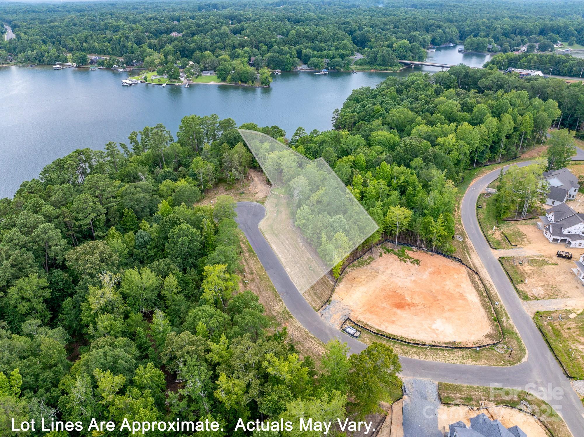 McLean - South Shore - Land