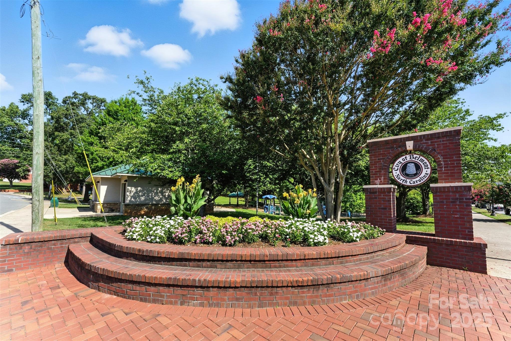 McLean - South Shore - Land