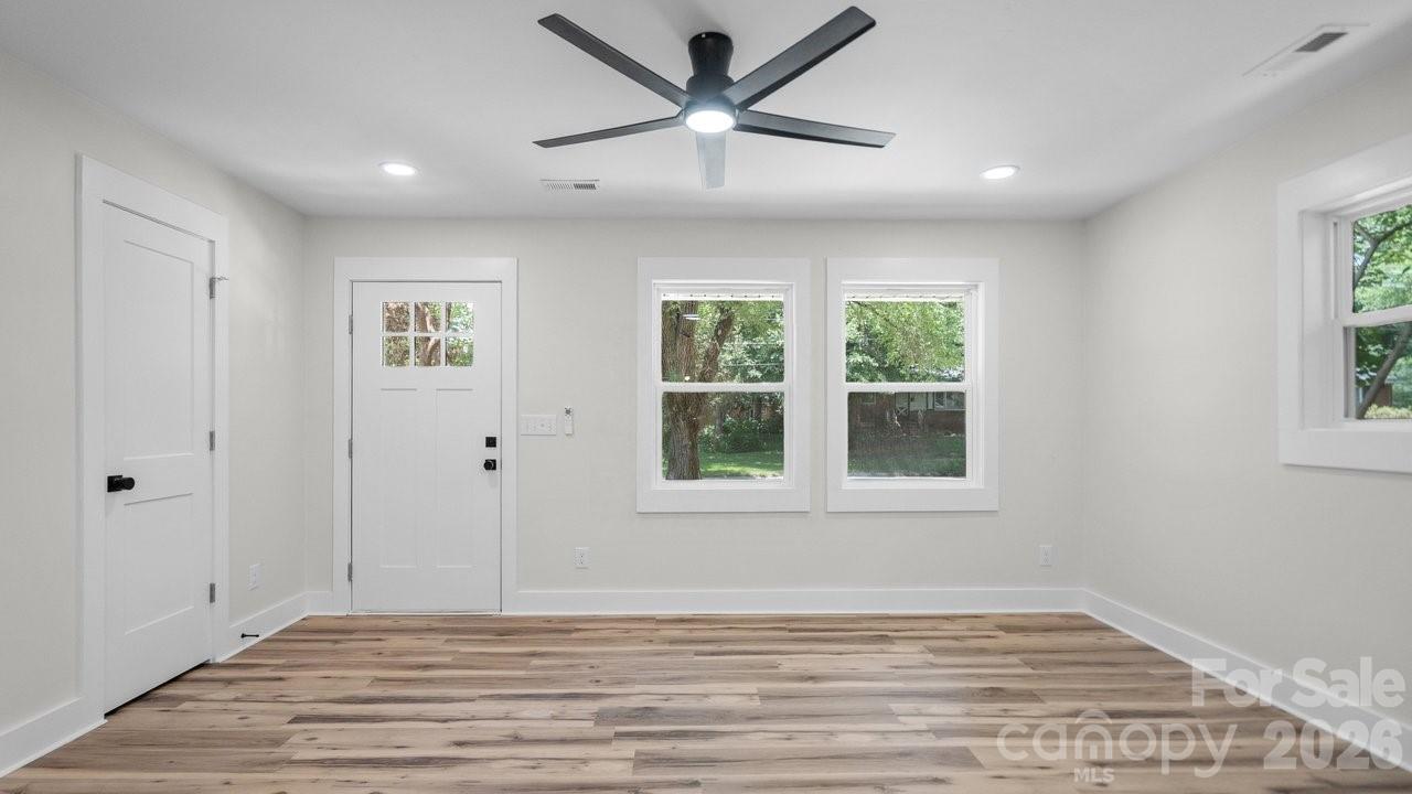 Pinecrest - Residential