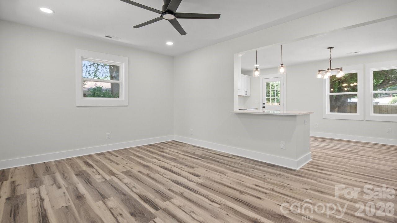 Pinecrest - Residential