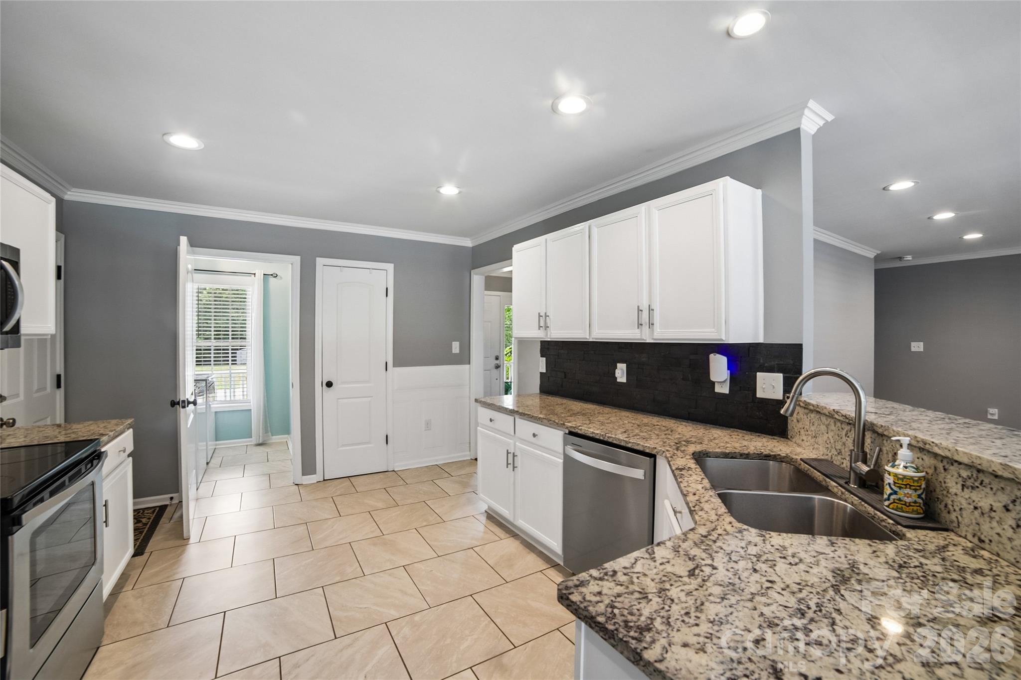 Creekside Village - Residential