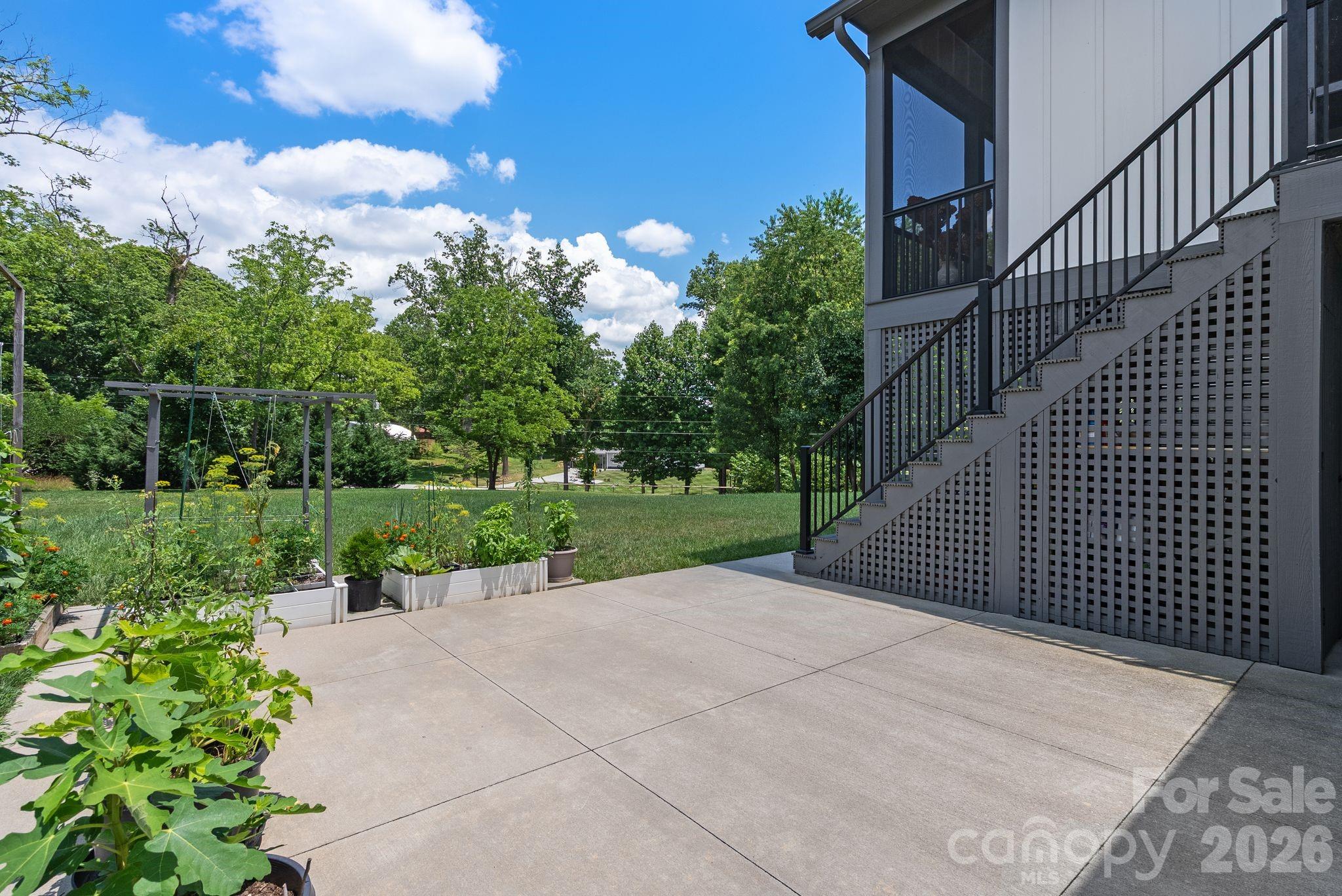 Mills River Crossing - Residential