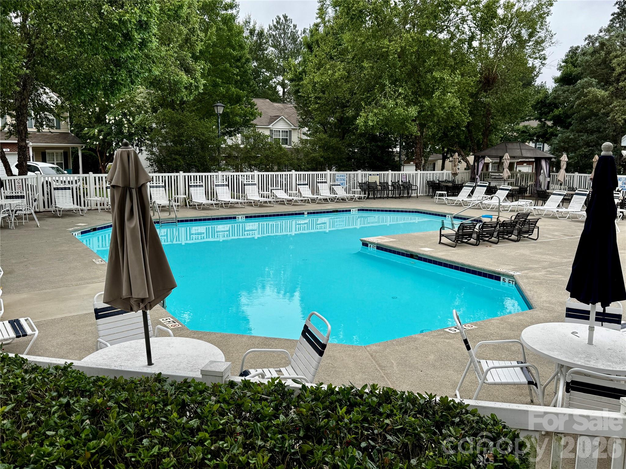 Cascades at River Crossing - Residential