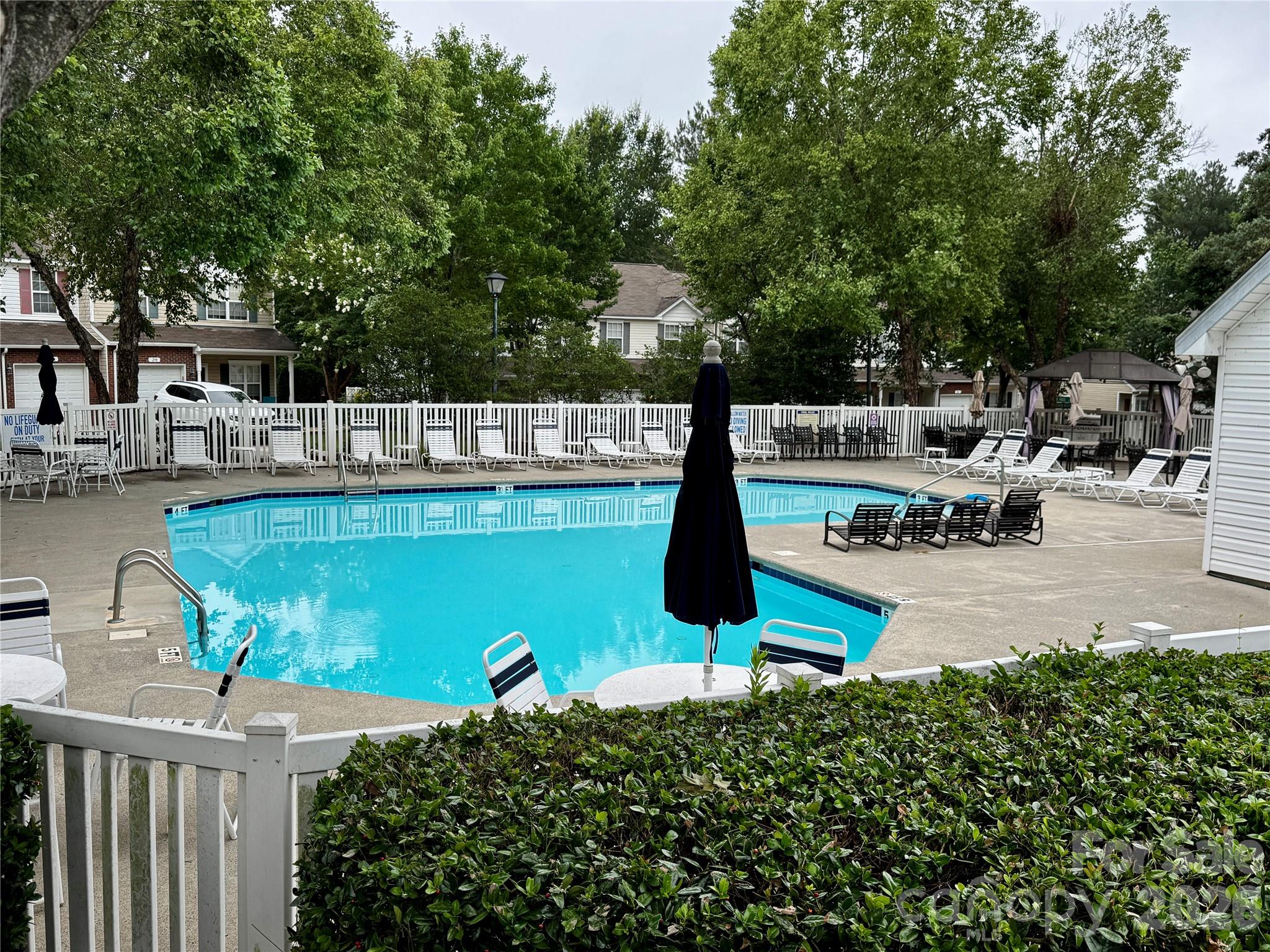 Cascades at River Crossing - Residential