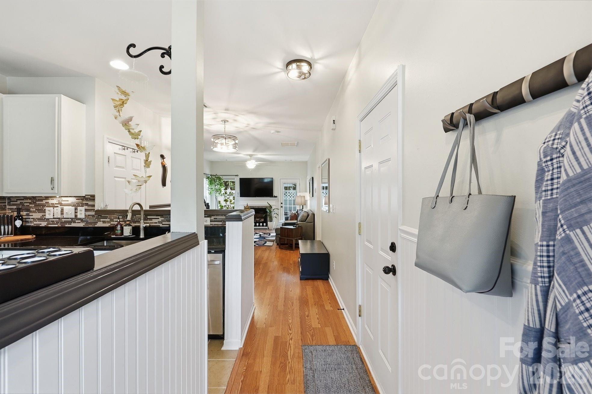 Cascades at River Crossing - Residential