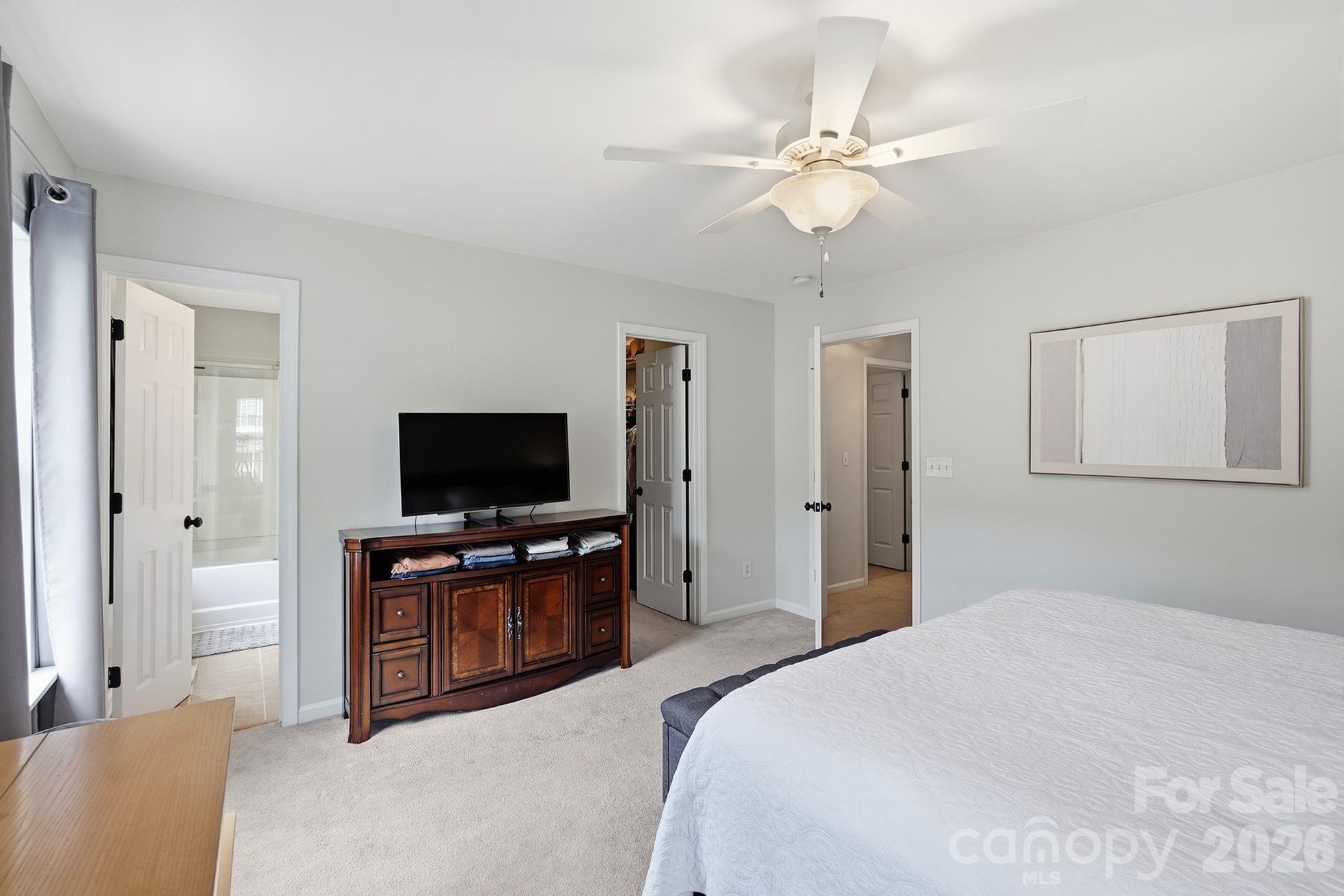 Cascades at River Crossing - Residential