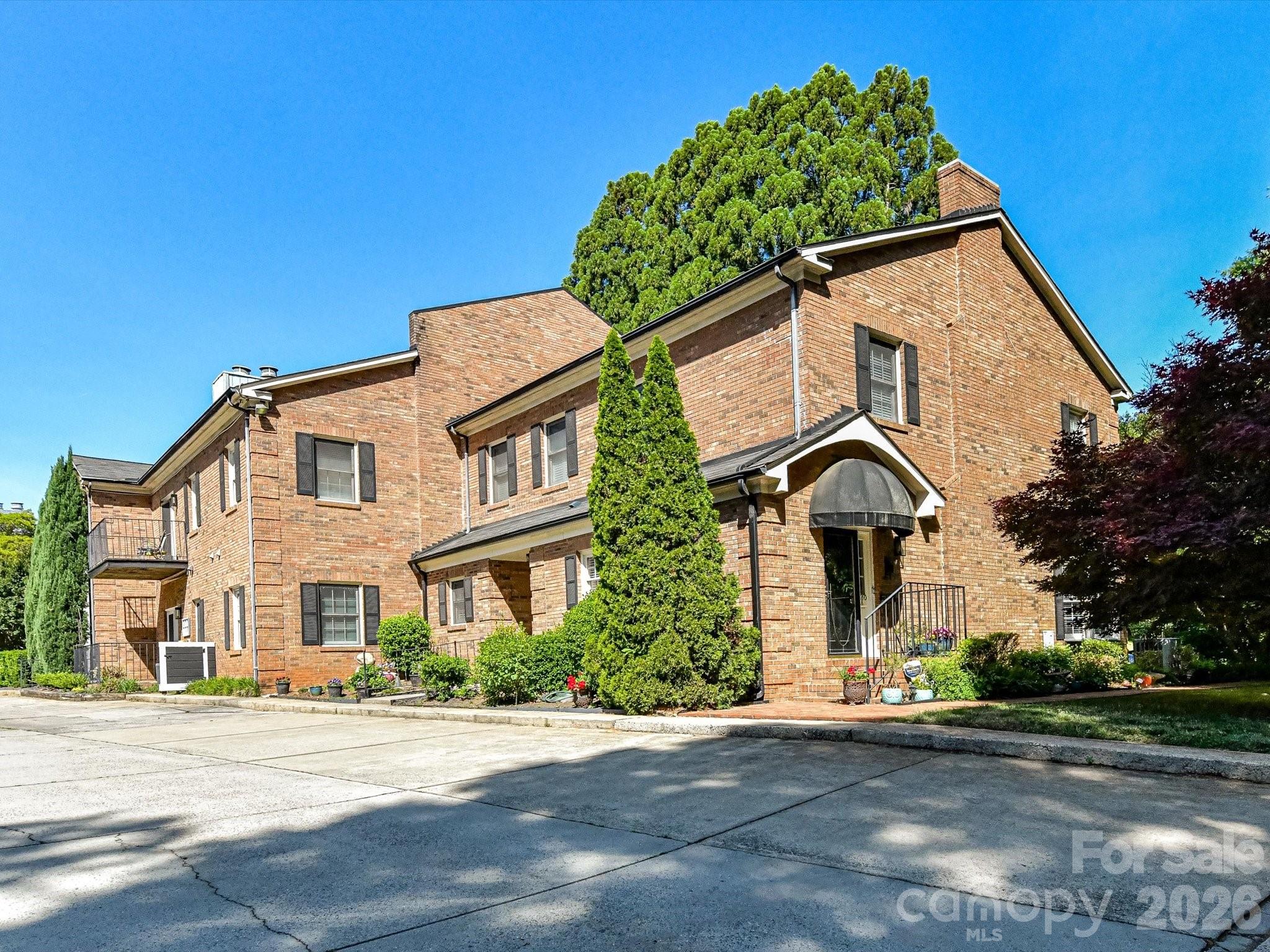 King John Condos - Residential