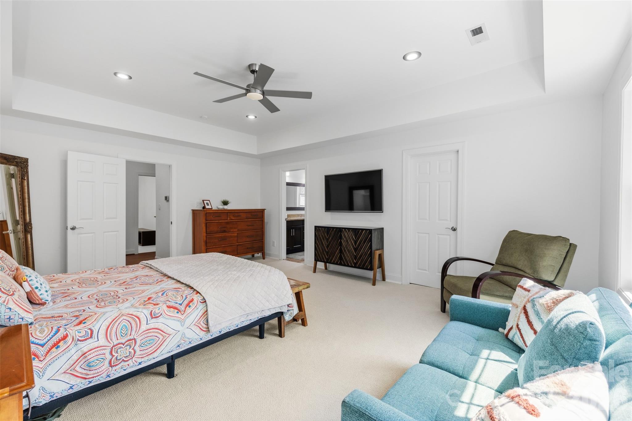 Singing Springs - Residential