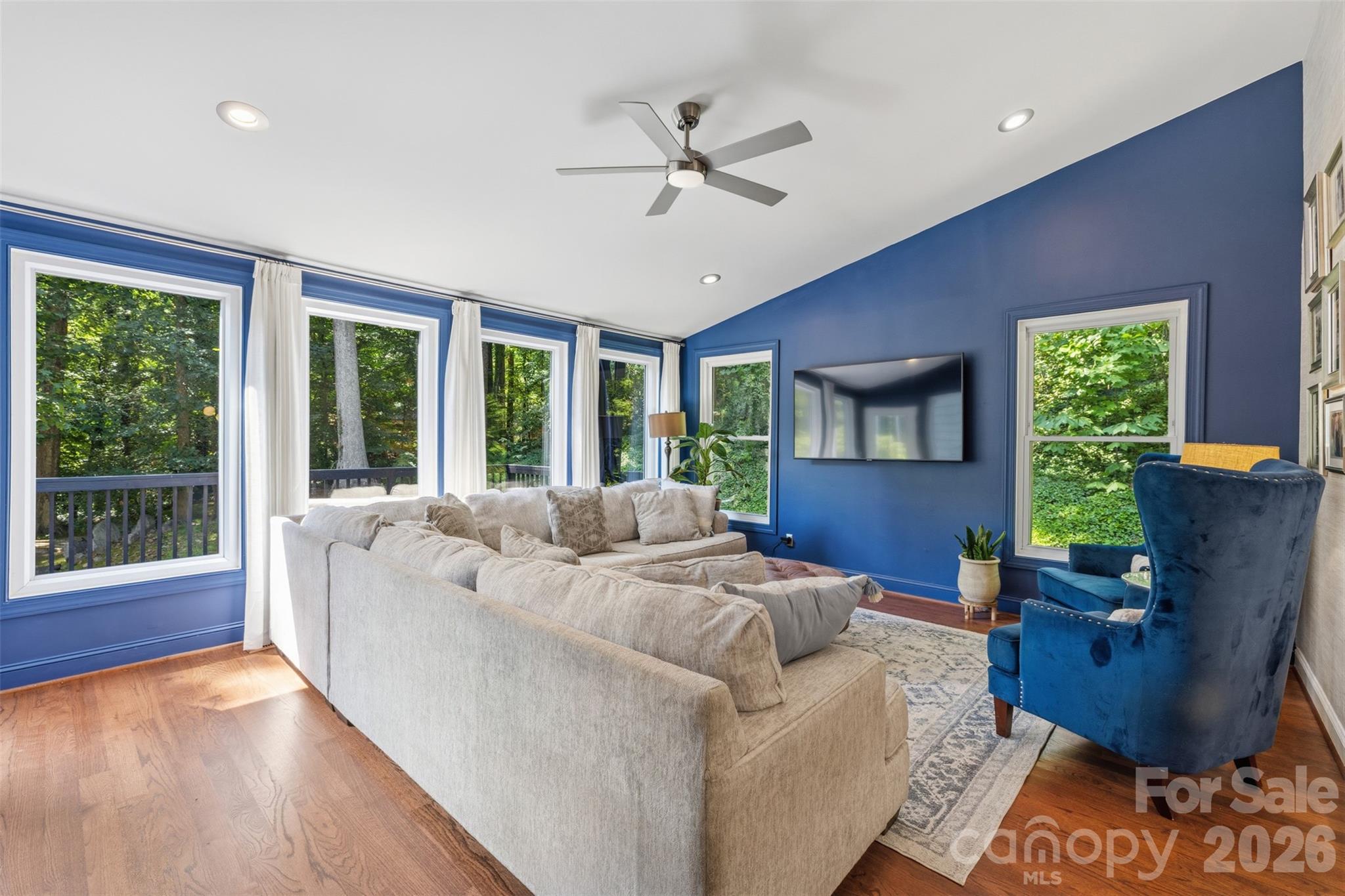 Singing Springs - Residential