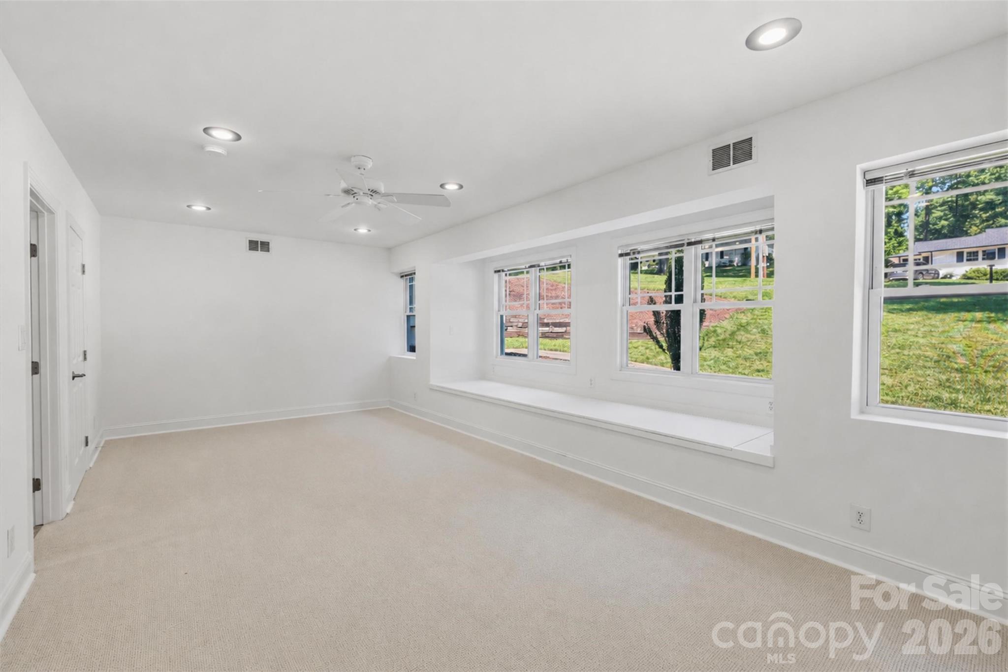 Singing Springs - Residential