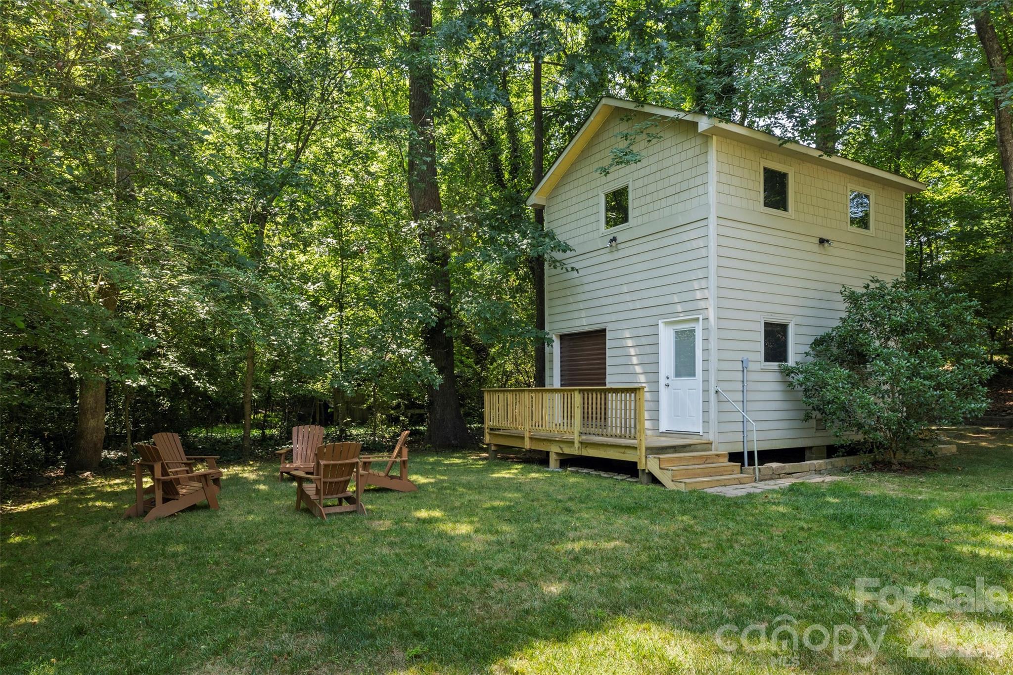 Singing Springs - Residential