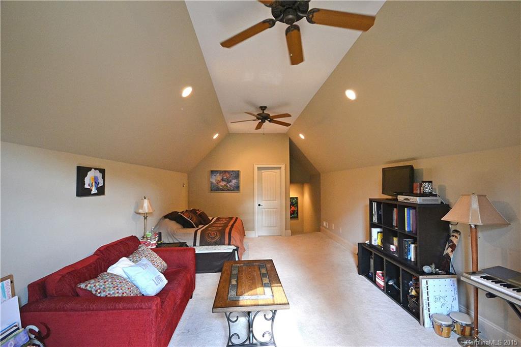 Trinity Ridge - Residential
