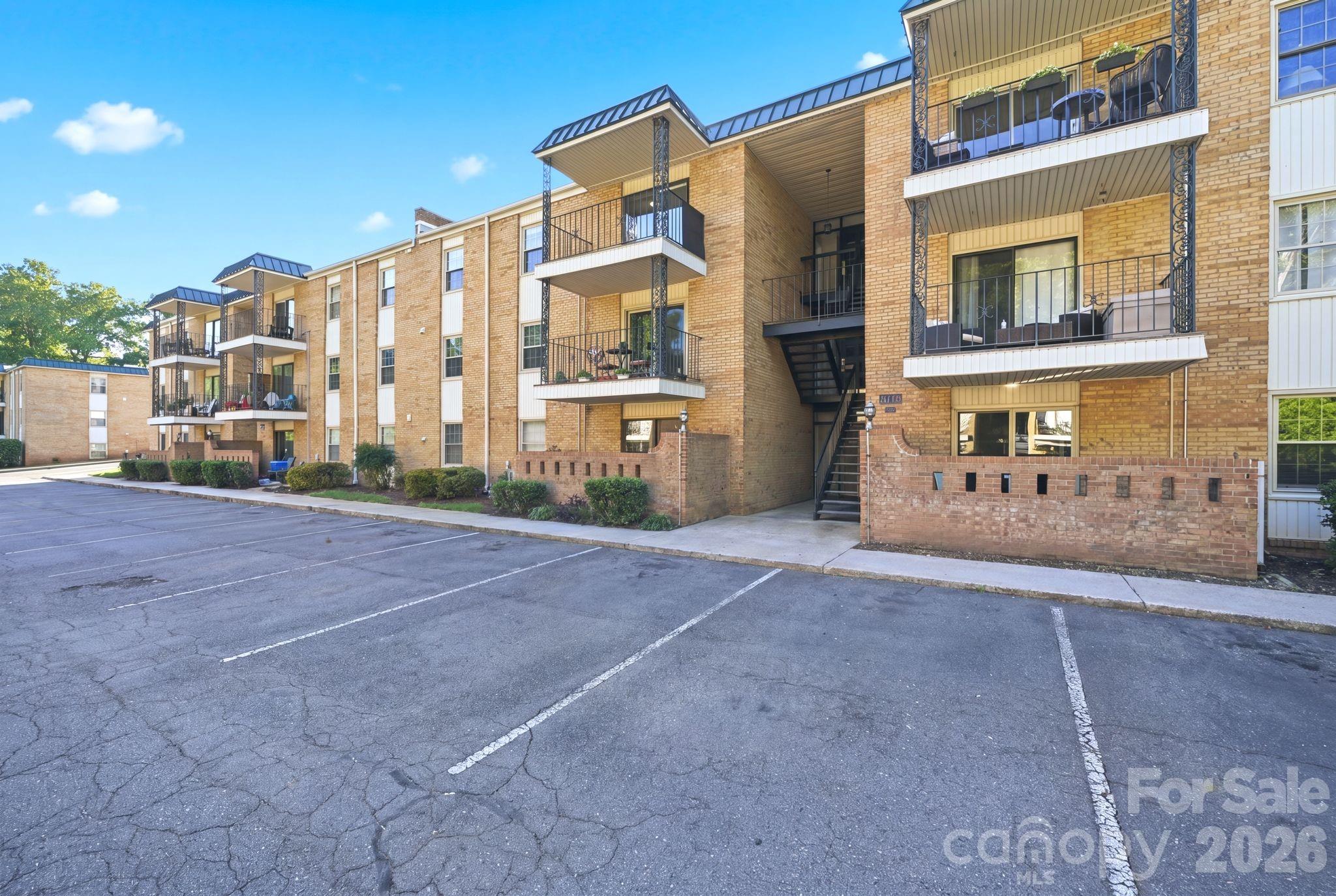 Franciscan Terrace - Residential