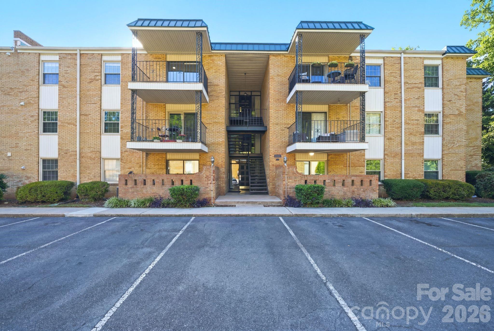Welcome to one of the most sought-after floor plans at Franciscan Terrace! This beautifully updated 2-bedroom, 2-bathroom condo features an open-concept layout designed for comfortable living and effortless entertaining.

The newly renovated kitchen showcases stunning quartz countertops, sleek black hardware and fixtures, a stylish breakfast bar, and ample workspace. The bright and inviting living room is filled with natural light from expansive sliding glass doors that open to a private balcony, creating the perfect indoor-outdoor living experience.

Throughout the home, you'll find beautiful bamboo flooring, recessed lighting, and tasteful updates that enhance the modern feel. The updated primary bathroom offers a fresh, contemporary design, while the spacious primary suite features a large walk-in closet complete with custom built-ins for exceptional storage and organization.

Location is everything, and this home delivers! Situated just steps from the Greenway, you'll enjoy easy access to walking, running, and biking trails. Explore some of Charlotte's most popular dining, shopping, and entertainment destinations along Park Road, Montford Drive, and Park Road Shopping Center. Conveniently located near I-77, the Light Rail, Uptown Charlotte, and SouthPark, this home offers the perfect combination of comfort, style, and accessibility.

Residents of Franciscan Terrace also enjoy access to wonderful community amenities, including an outdoor swimming pool and clubhouse, providing the perfect spaces to relax, socialize, and enjoy the neighborhood atmosphere.

Don't miss this incredible opportunity to own a move-in-ready condo in one of Charlotte's most desirable locations!