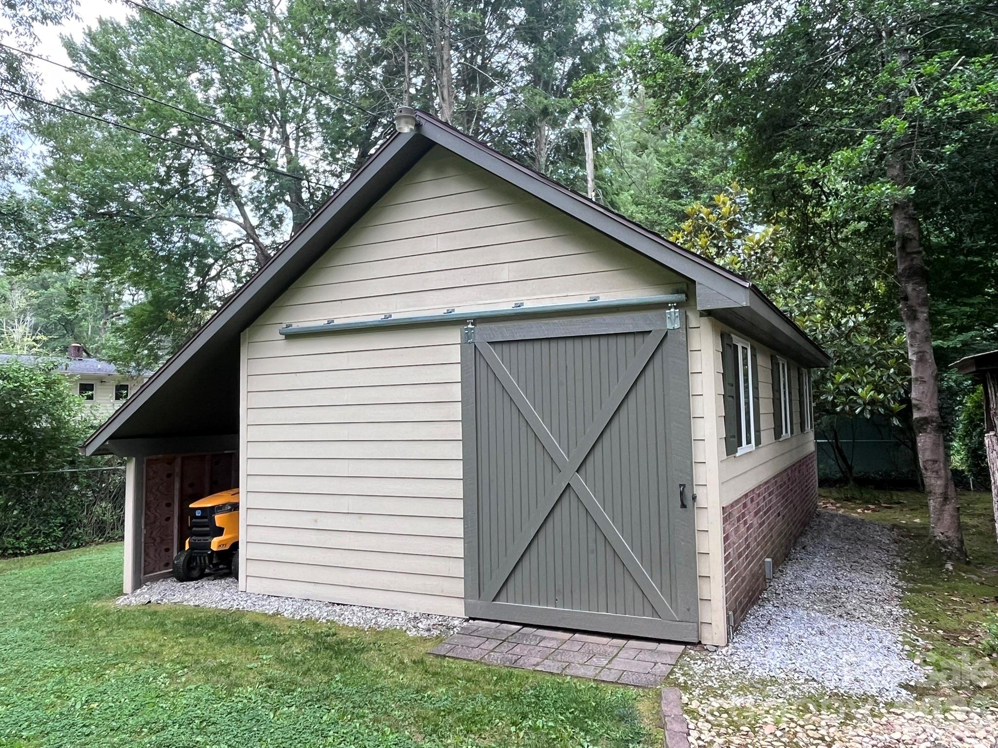 Greenwood Forest - Residential