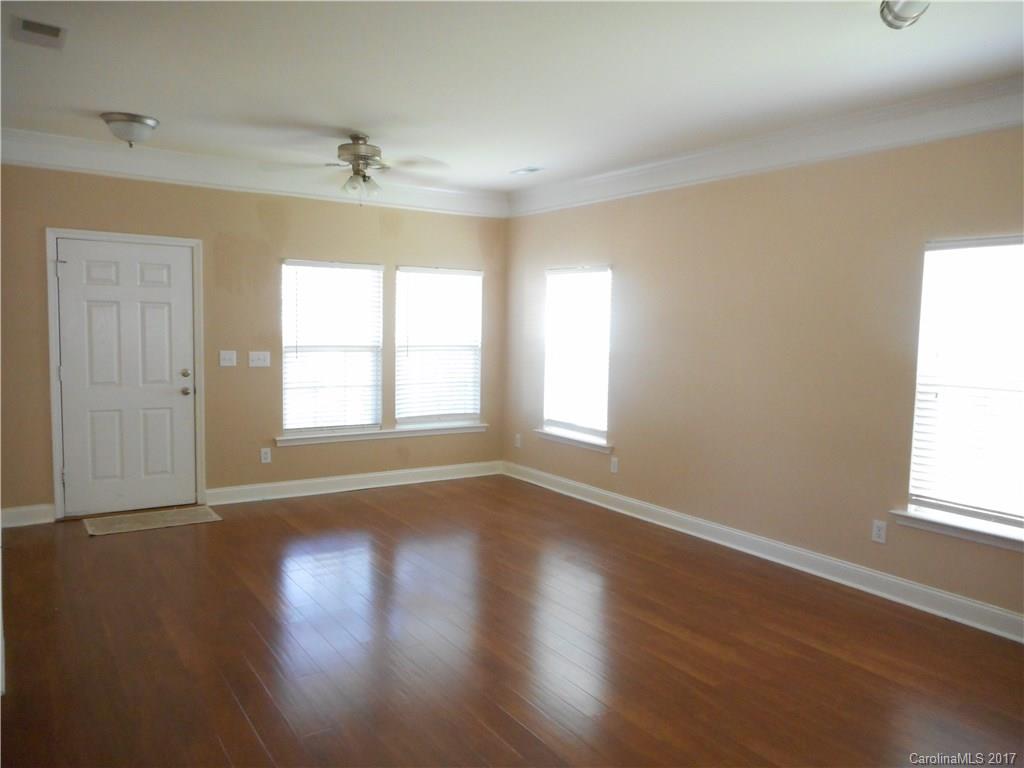 English Trails - Residential Lease