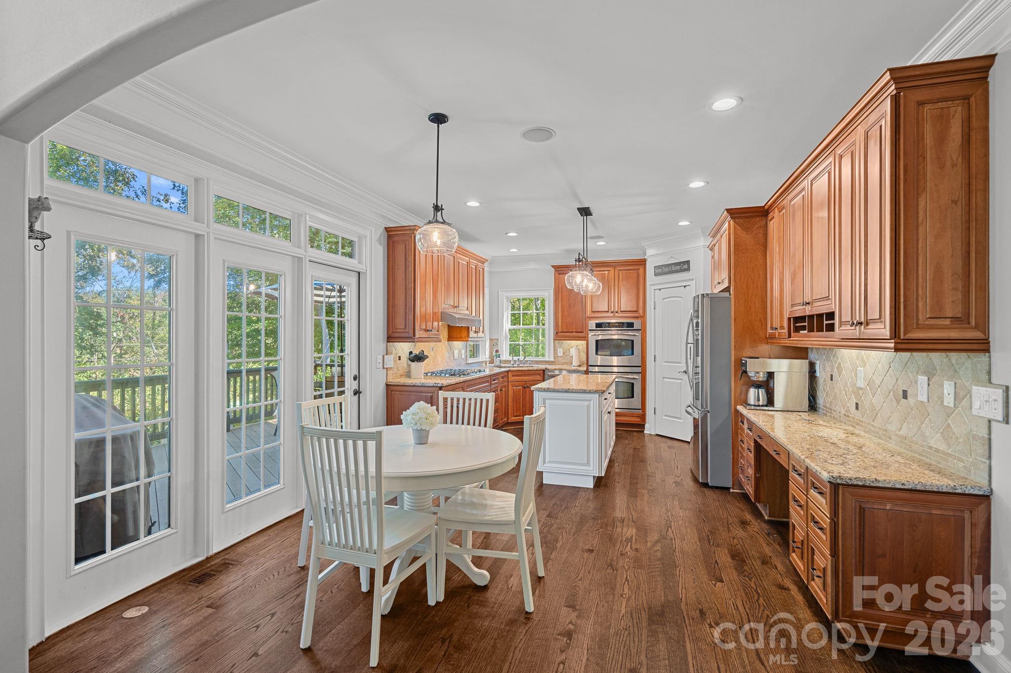Treetops At Cowans Ford - Residential