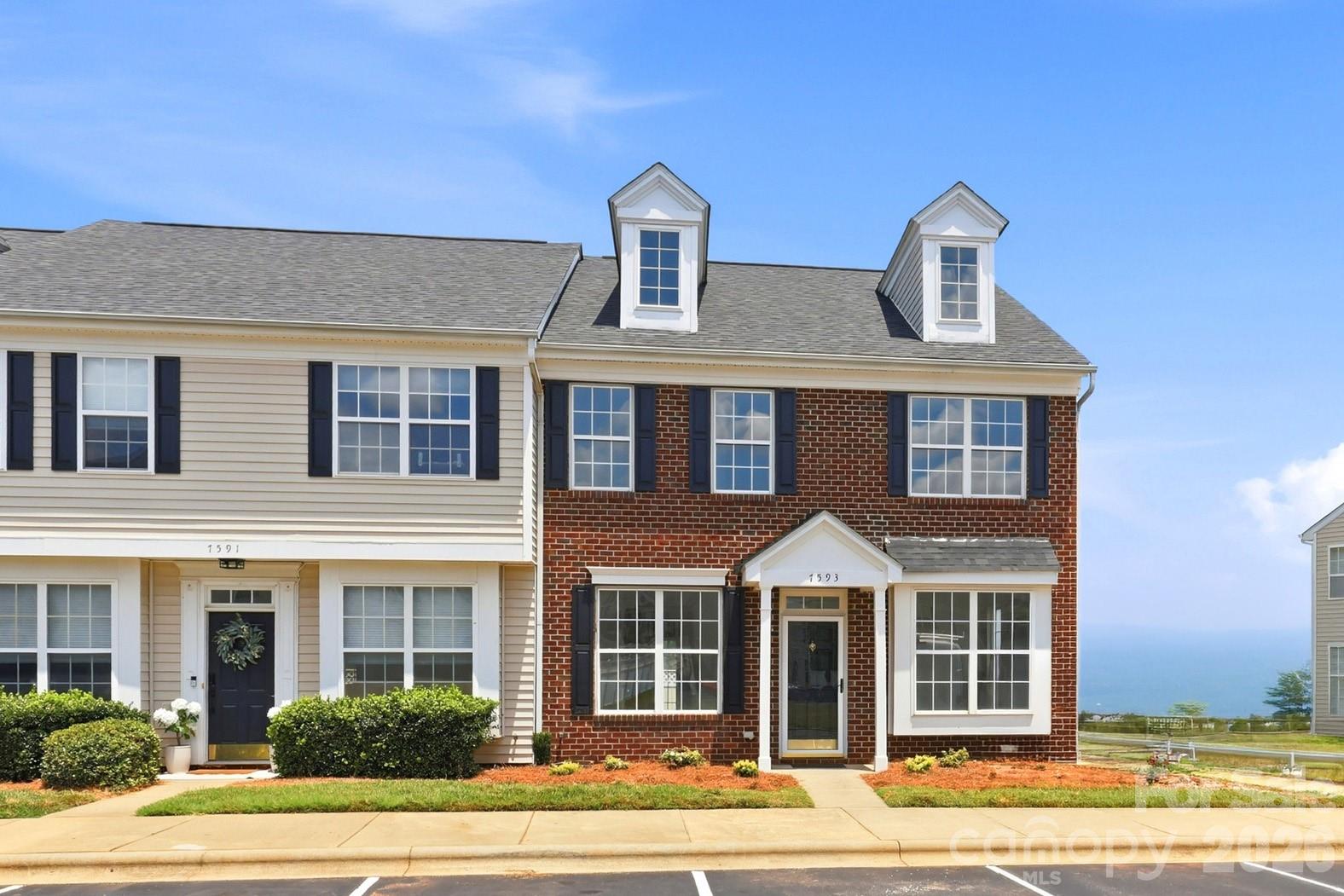 Bluffs at Waterside Crossing - Residential