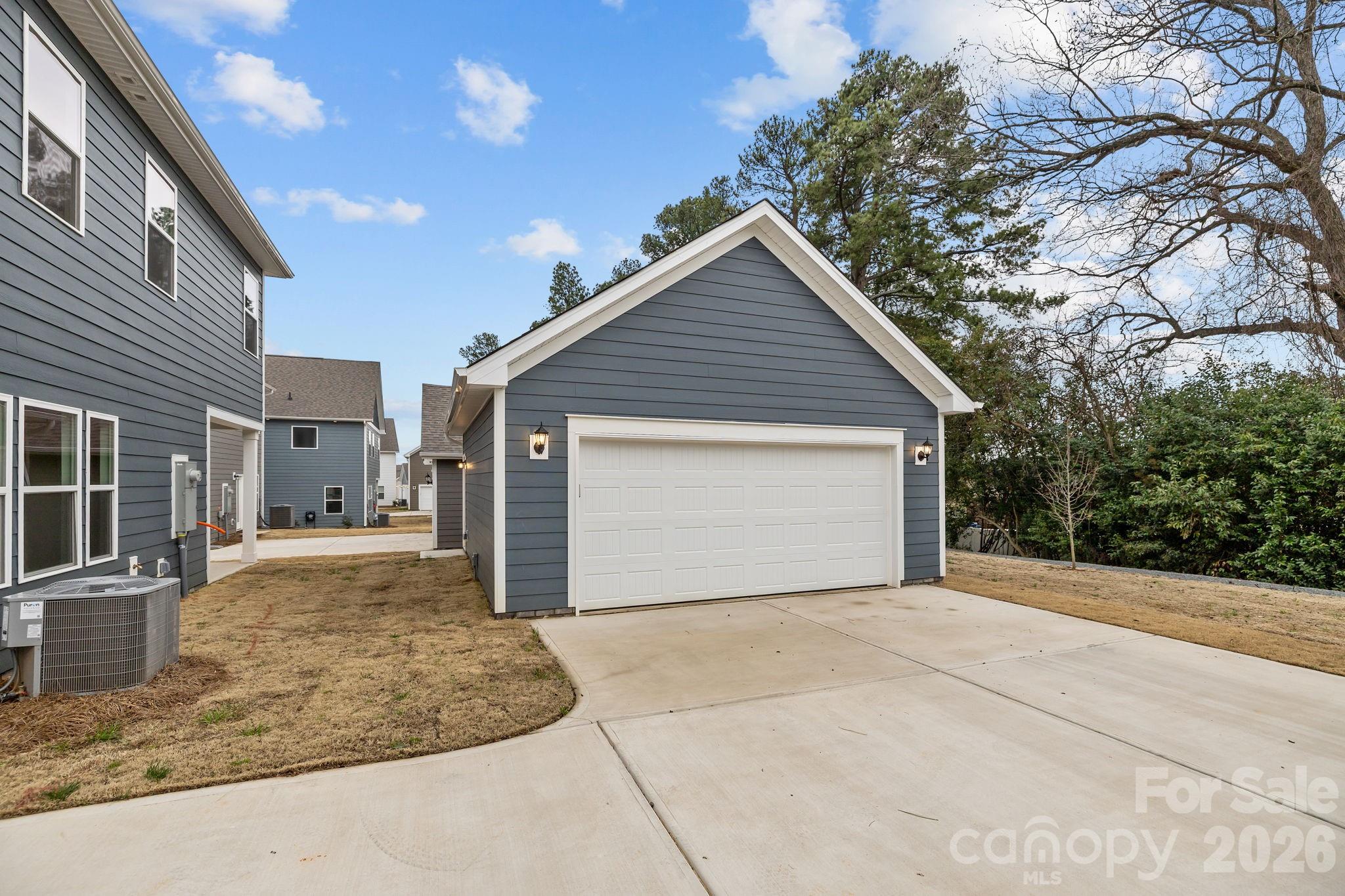 Arbor Village - Residential