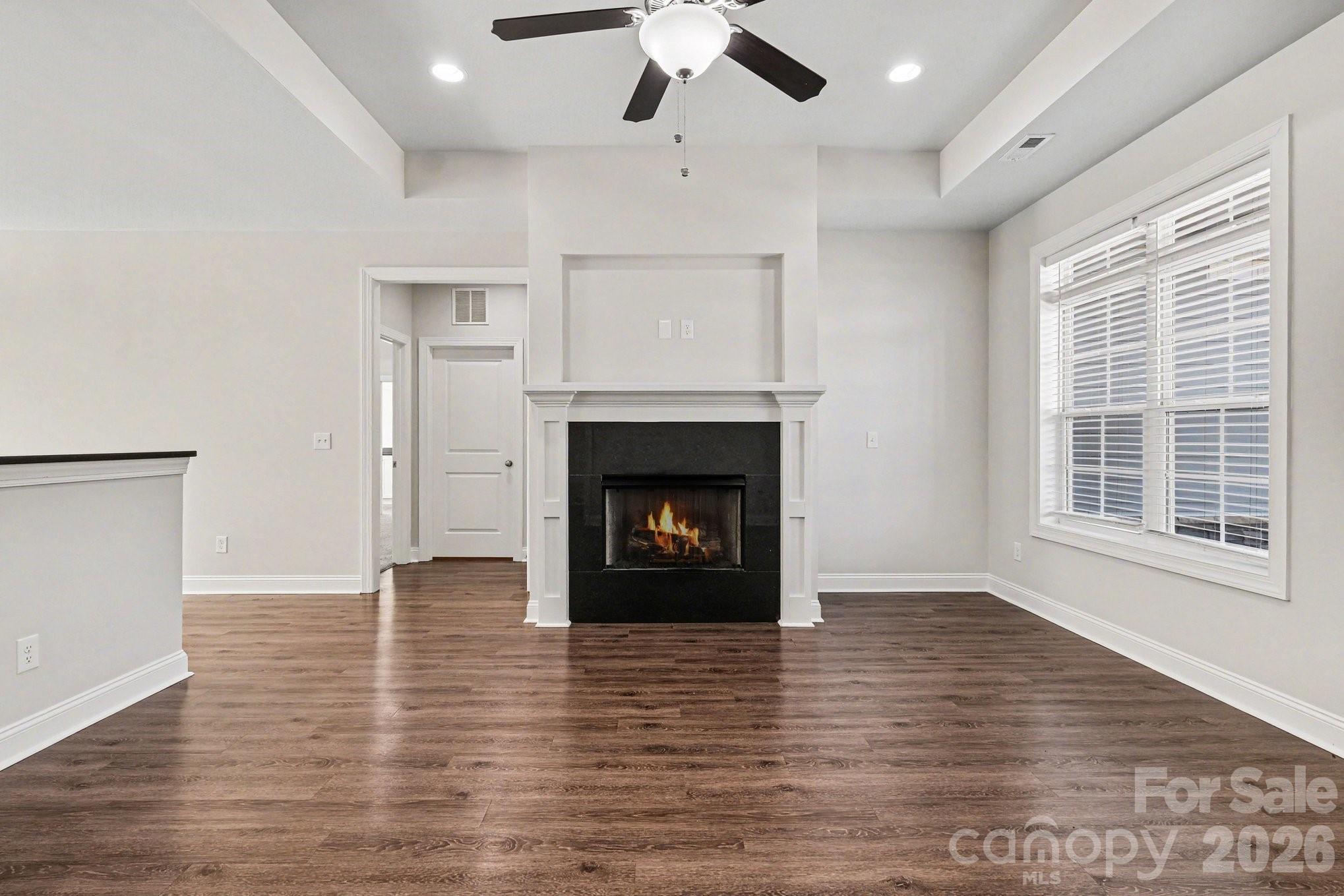 Poplar Cove - Residential