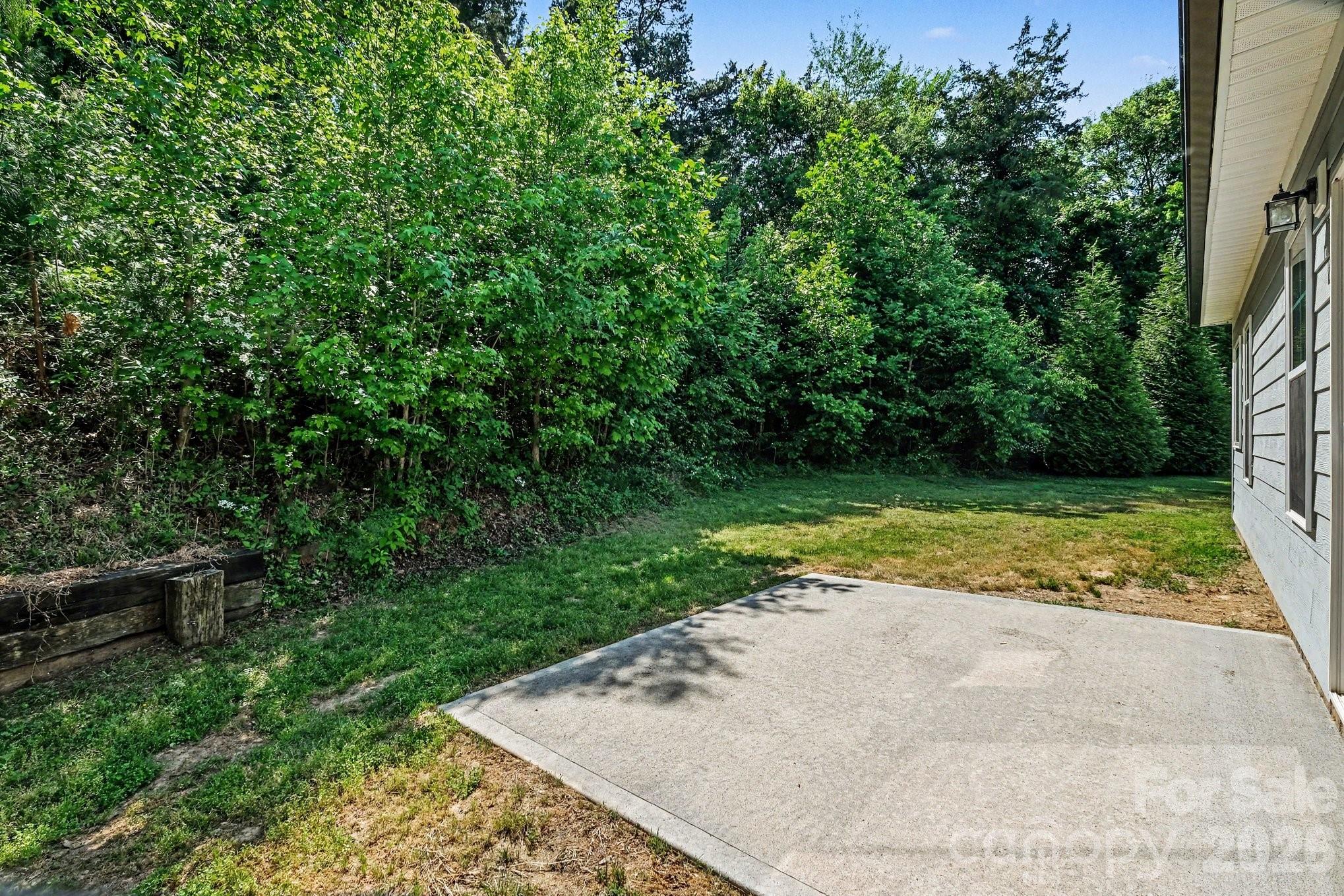 Poplar Cove - Residential
