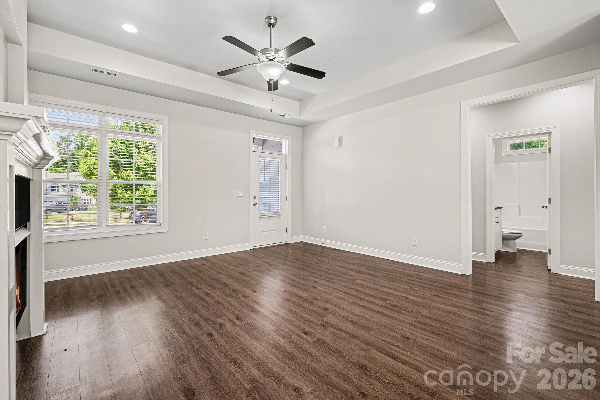 Poplar Cove - Residential