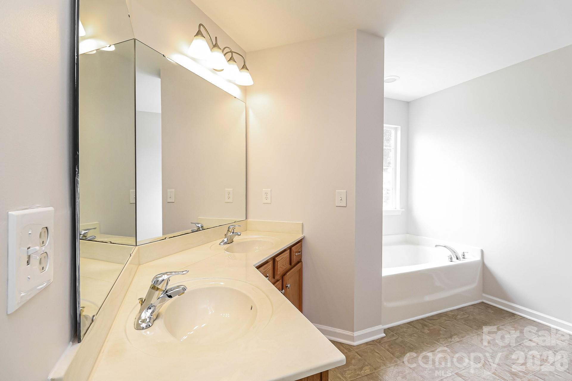 Applegate - Residential