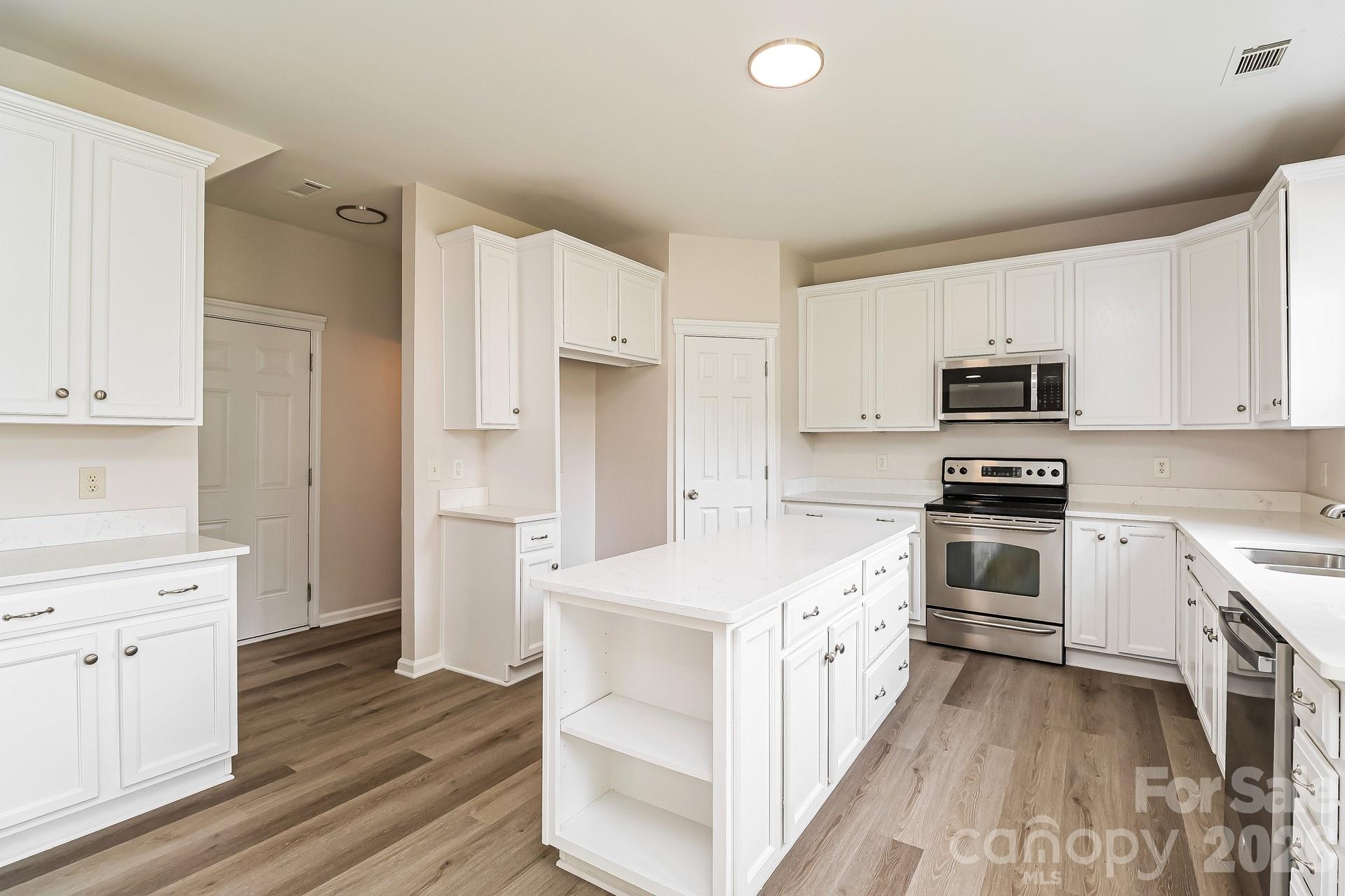 Applegate - Residential