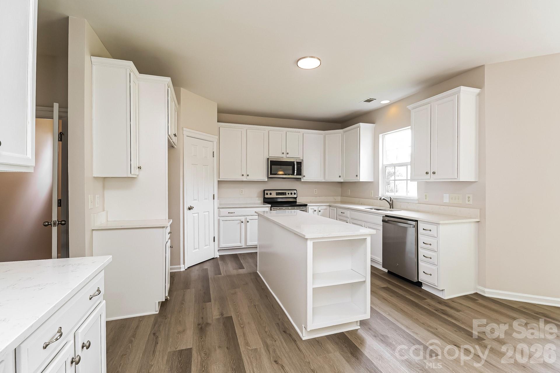 Applegate - Residential