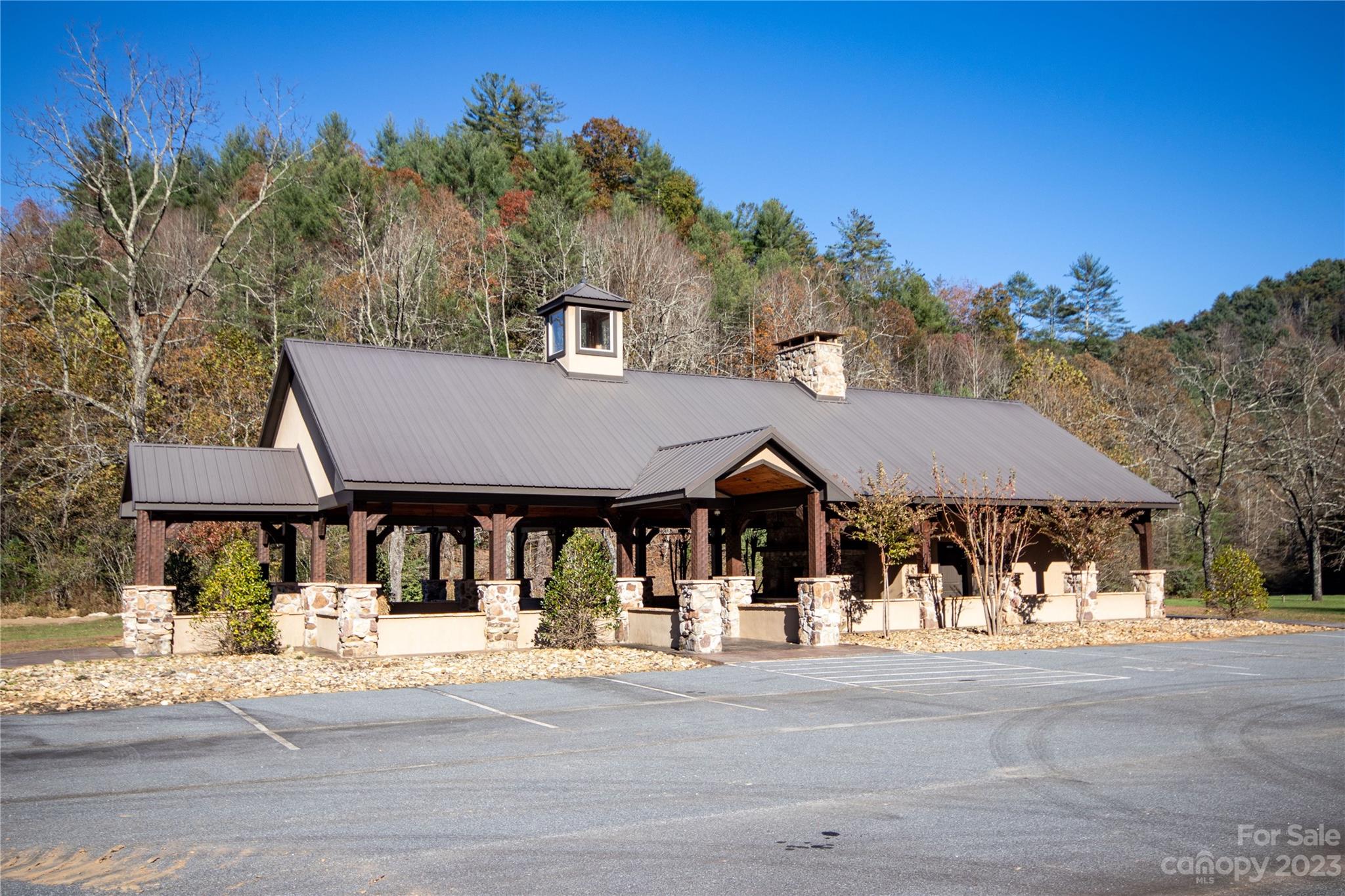 Timber Rock - Land