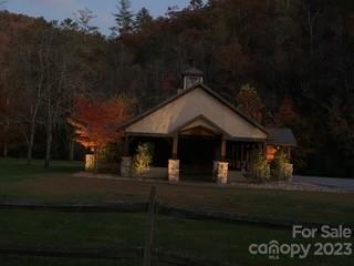 Timber Rock - Land