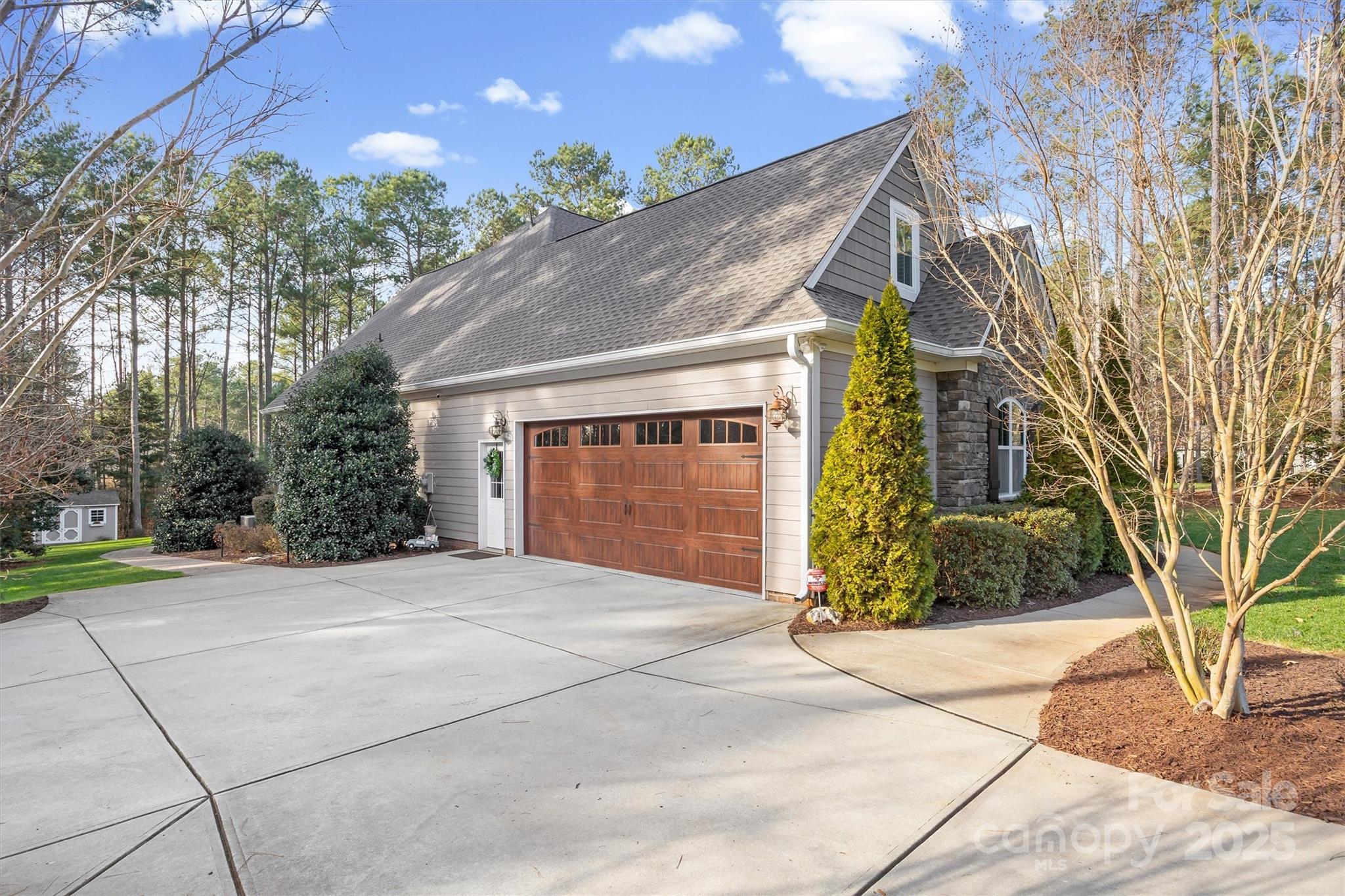 Riverchase Estates - Residential