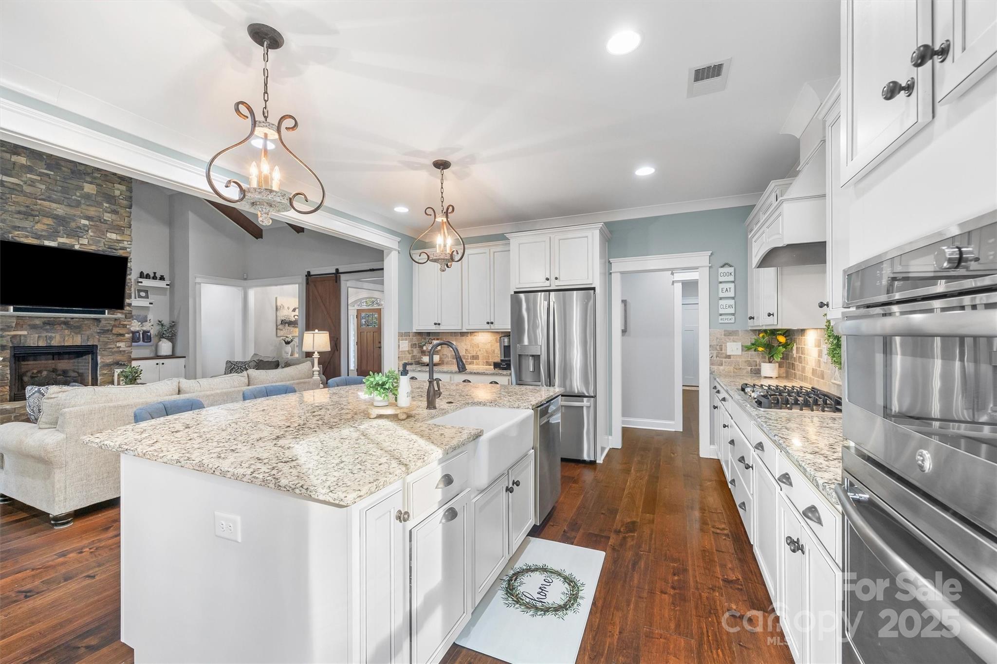 Riverchase Estates - Residential