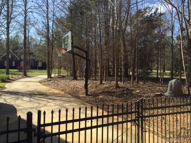 VanderLakes - Residential