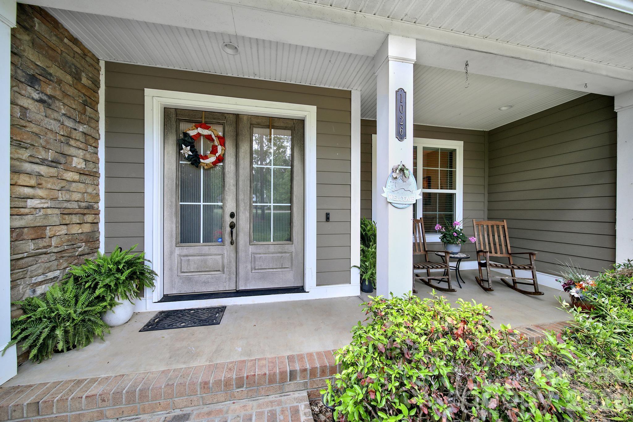 Henrys Glen - Residential