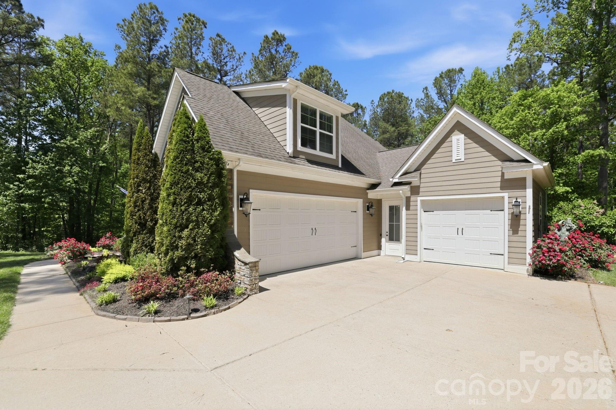Henrys Glen - Residential